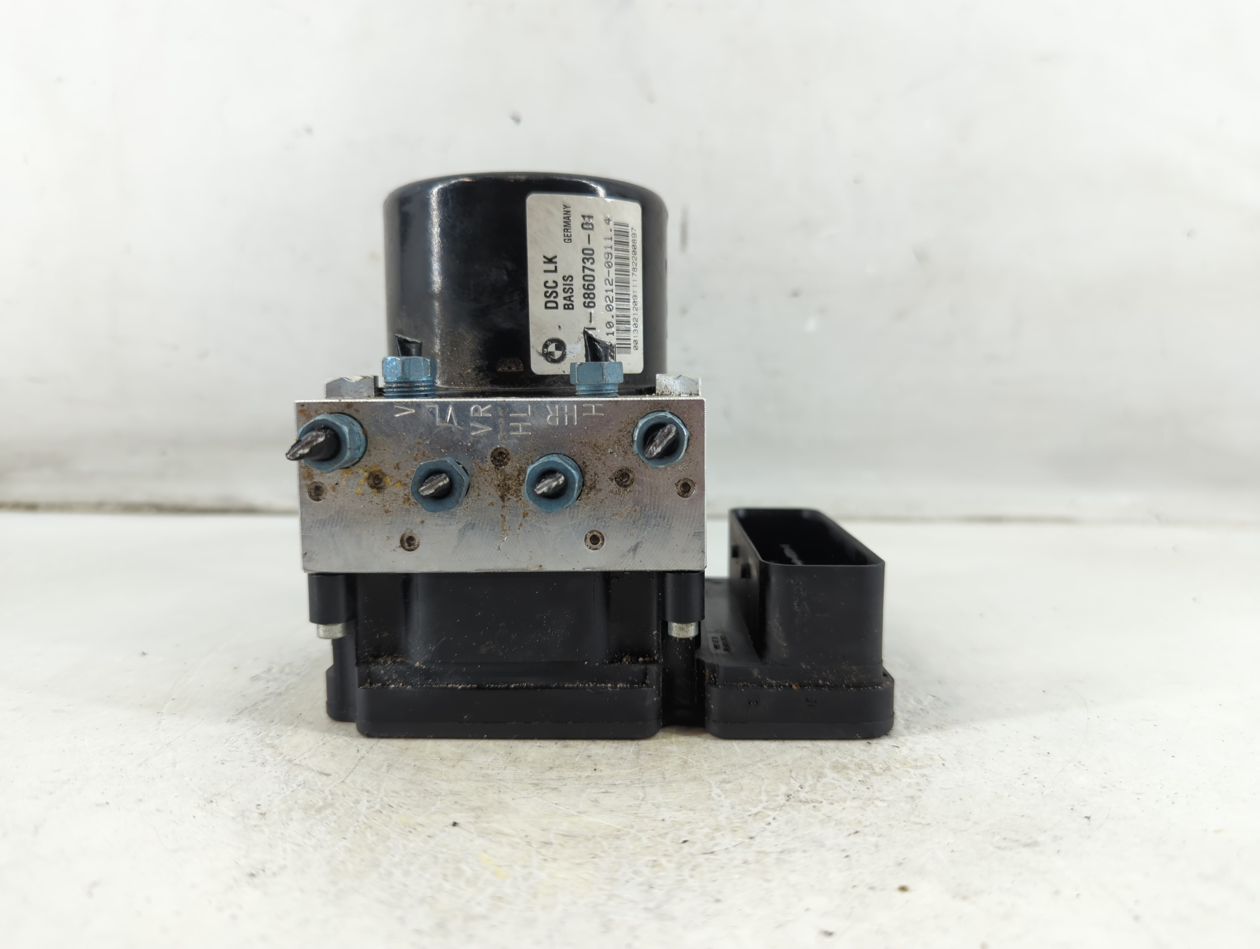 2012-2013 Bmw 335i Abs Pump Control Module 1074059 - Oemusedautoparts1.com