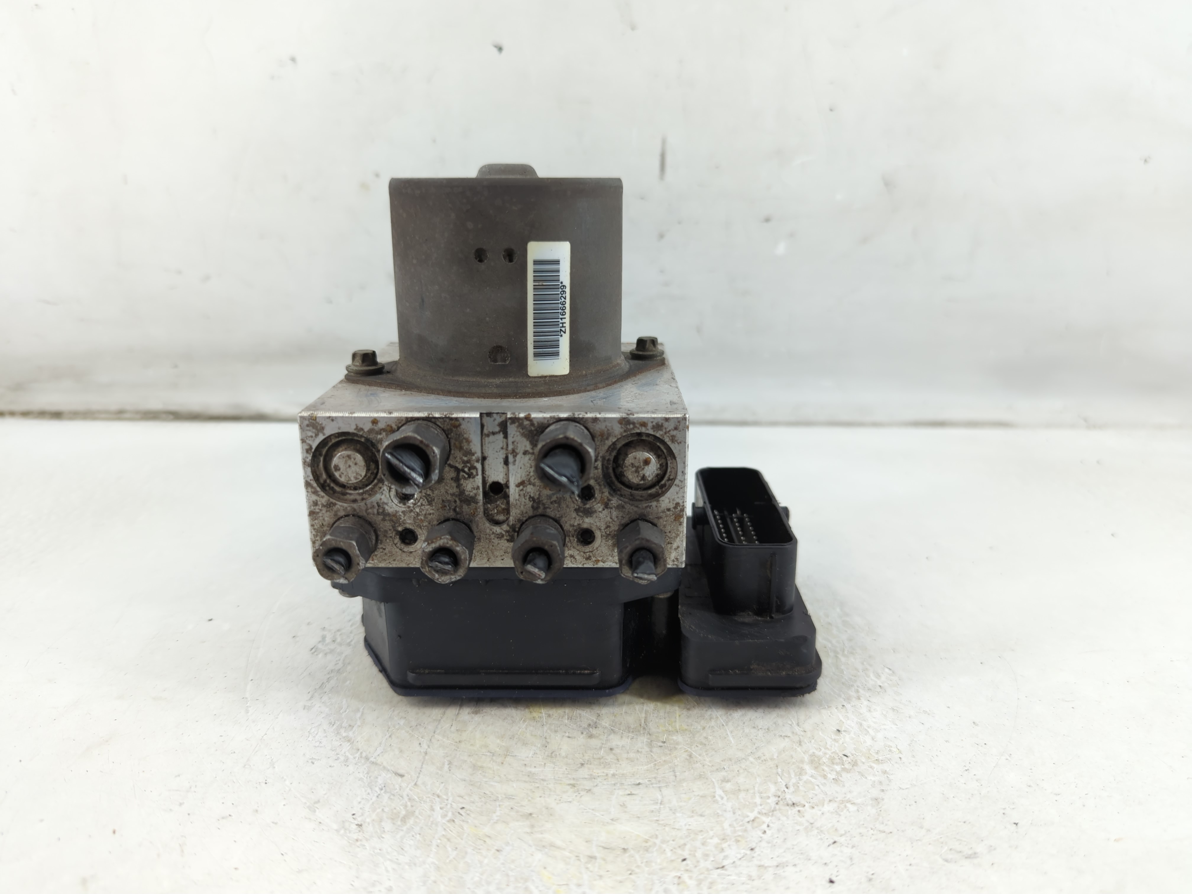 2014-2015 Dodge Durango Abs Pump Control Module 1074060 - Oemusedautoparts1.com