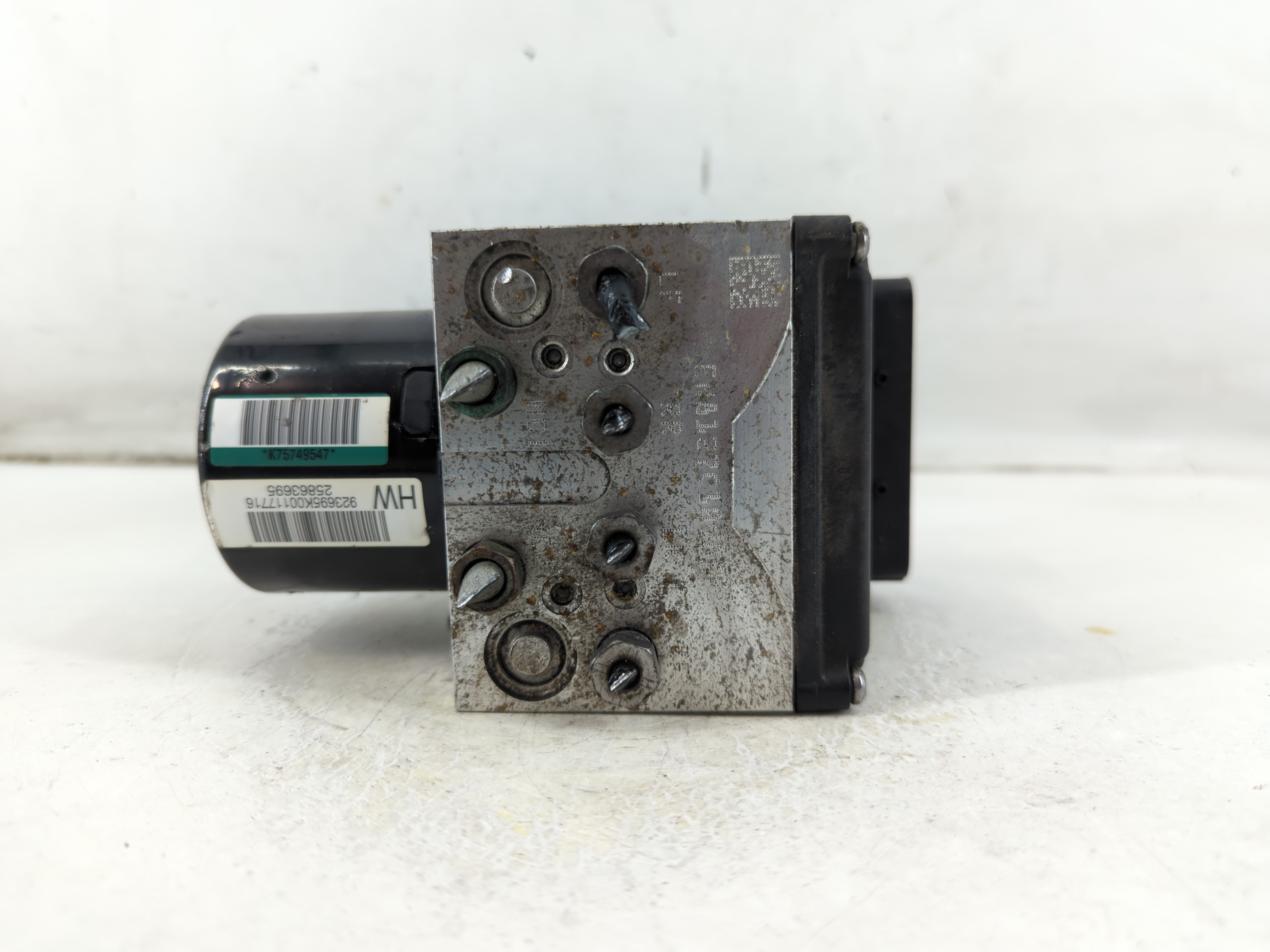 2008-2010 Chevrolet Impala Abs Pump Control Module 1074064 - Oemusedautoparts1.com