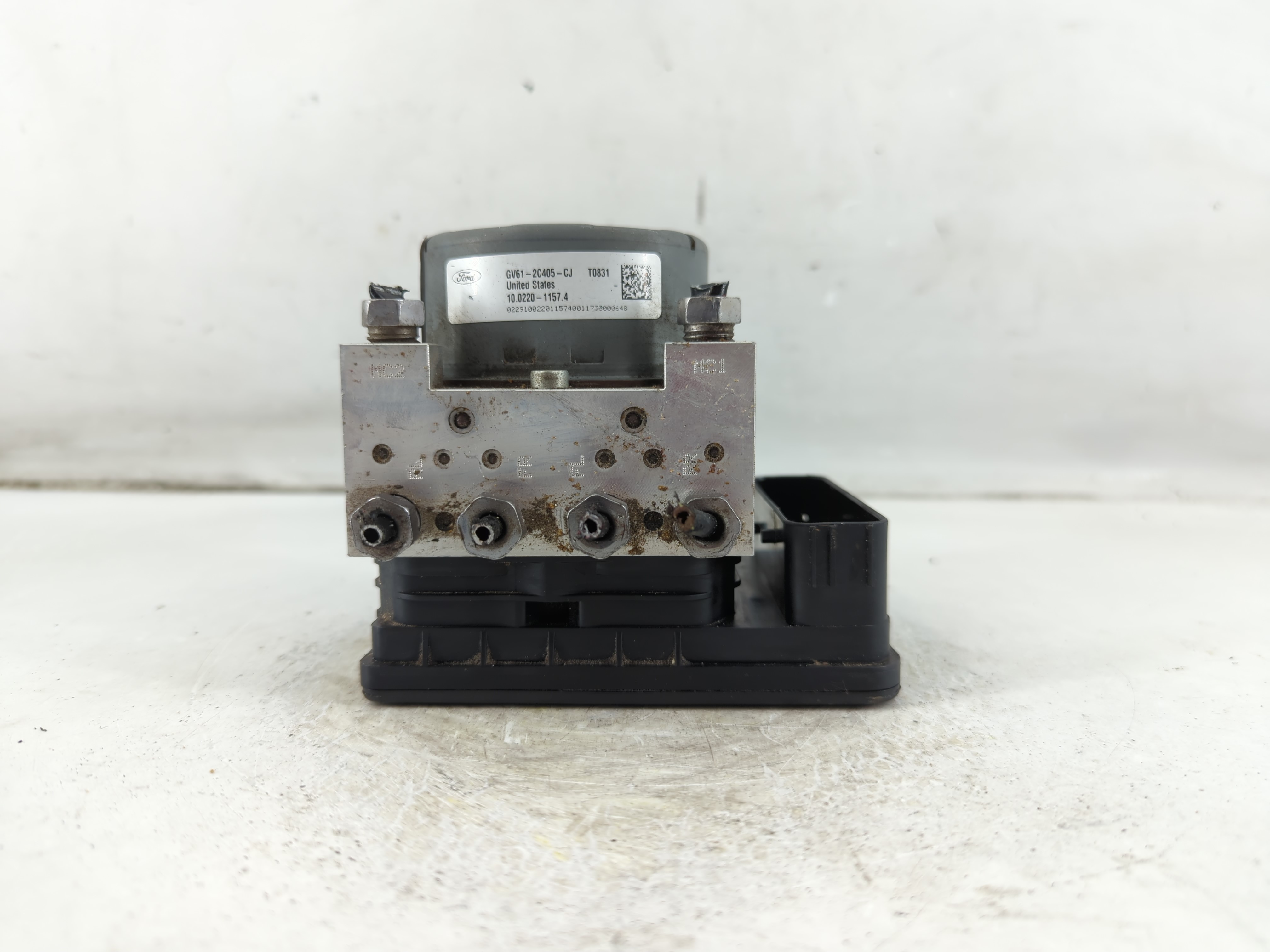 2017-2019 Ford Escape Abs Pump Control Module 1074067 - Oemusedautoparts1.com
