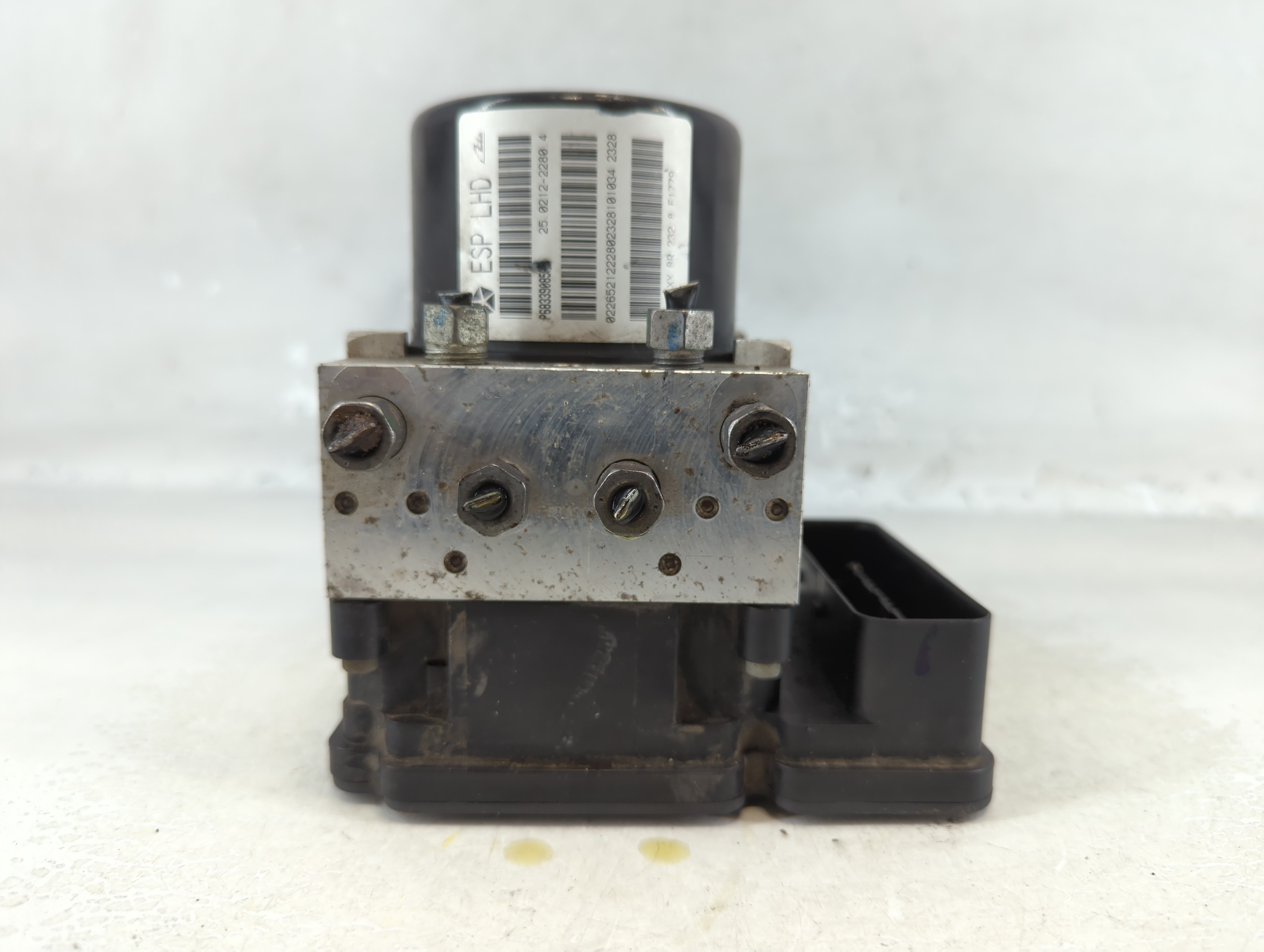 2018 Dodge Journey Abs Pump Control Module 1074092 - Oemusedautoparts1.com