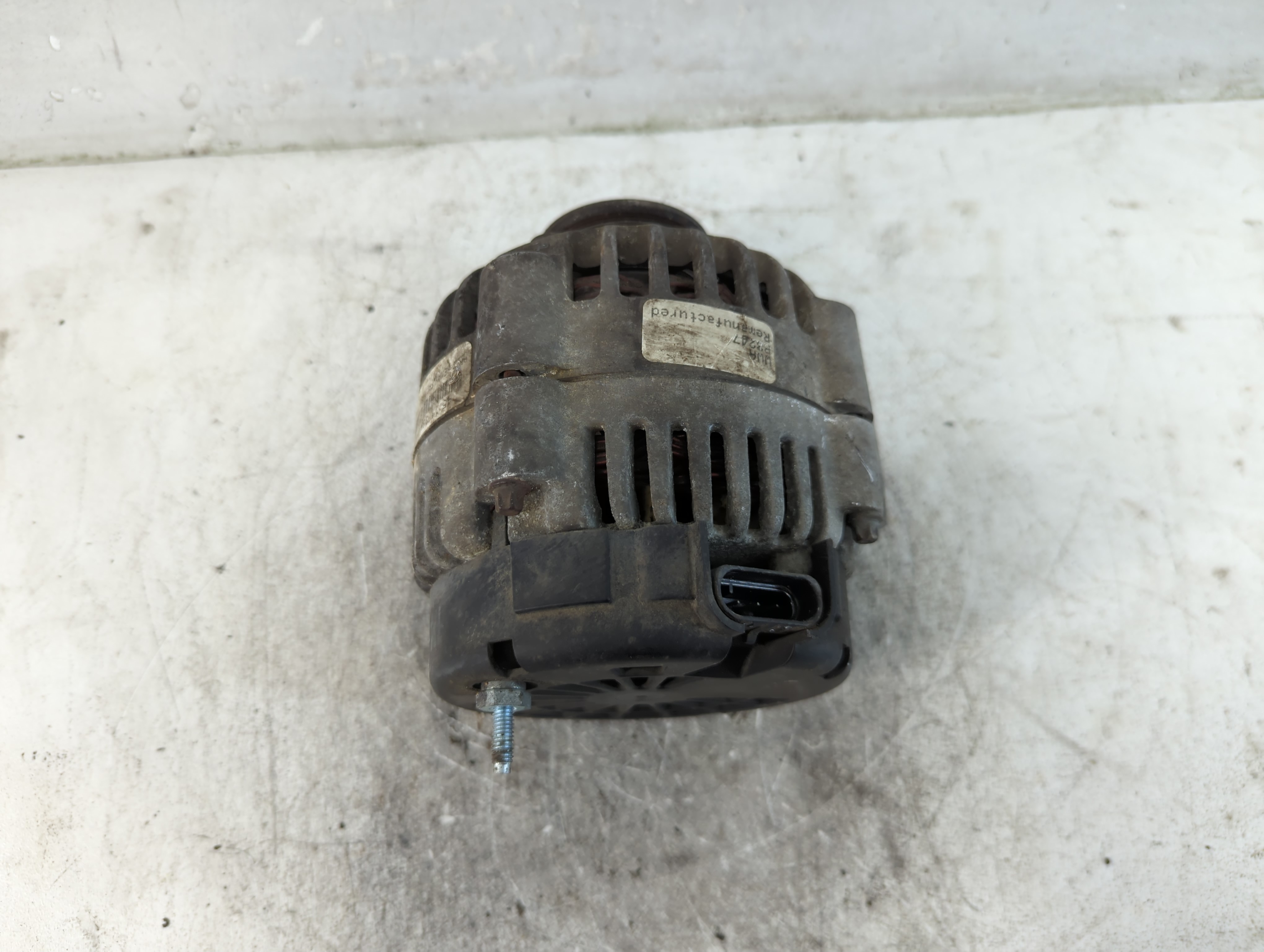 2000 Chevrolet Silverado 1500 Alternator Generator Charging Assembly Engine Oem 1074098 - Oemusedautoparts1.com