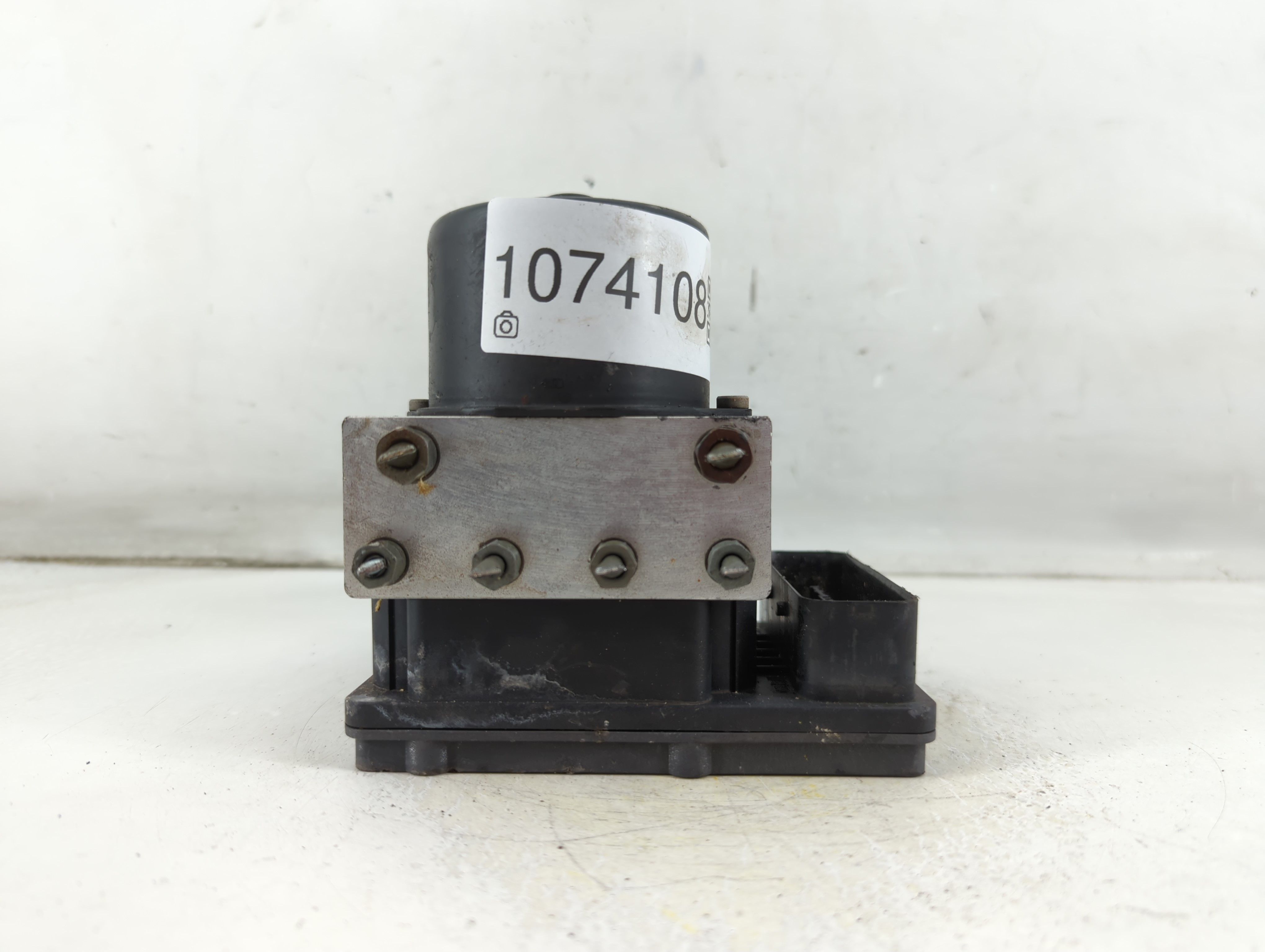 2005 Mercedes-benz C240 Abs Pump Control Module 1074108 - Oemusedautoparts1.com
