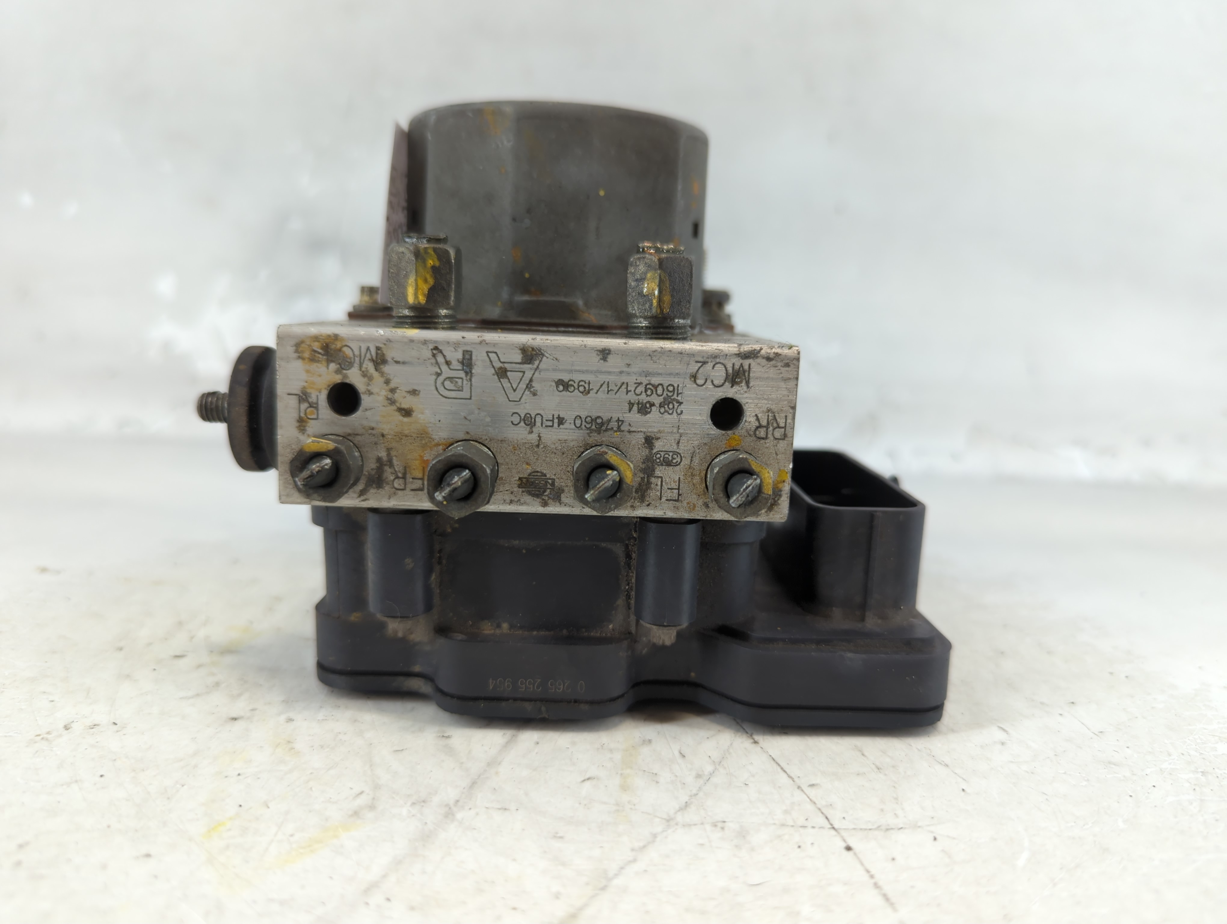 Picture of 2016-2018 Nissan Sentra Abs Pump Control Module 1074118