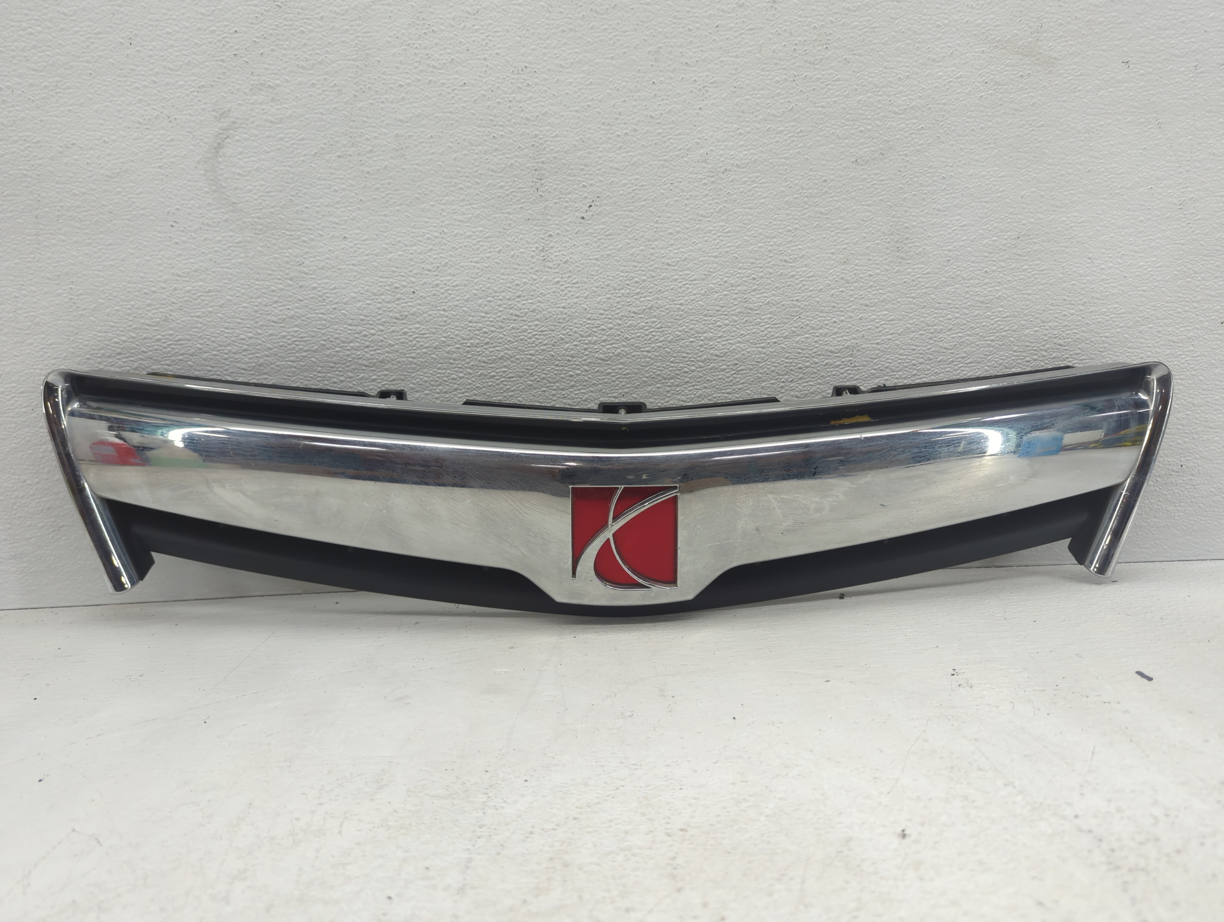 2008-2010 Saturn Vue Front Bumper Grille Cover 1074147 - Oemusedautoparts1.com