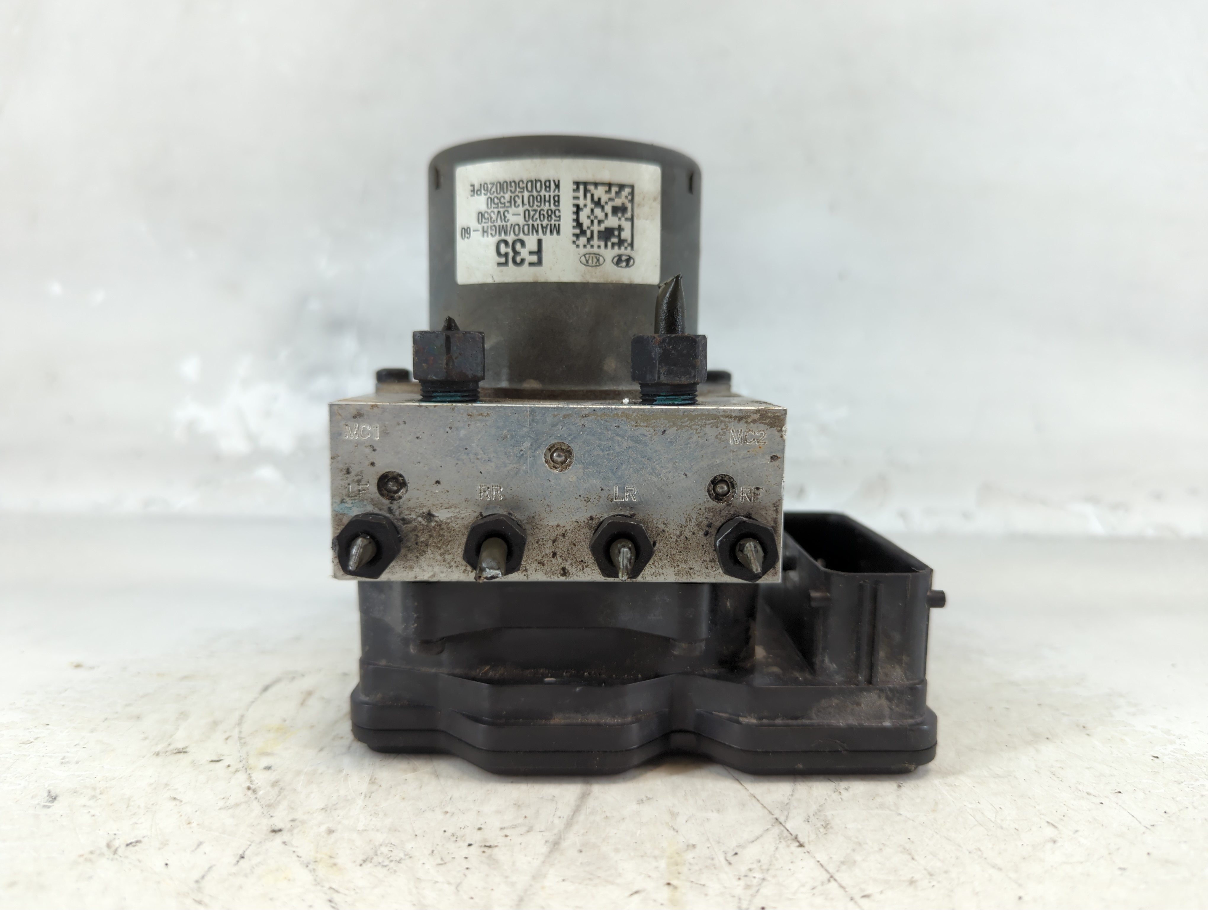 2015-2015 Hyundai Azera Abs Pump Control Module 1074196 - Oemusedautoparts1.com