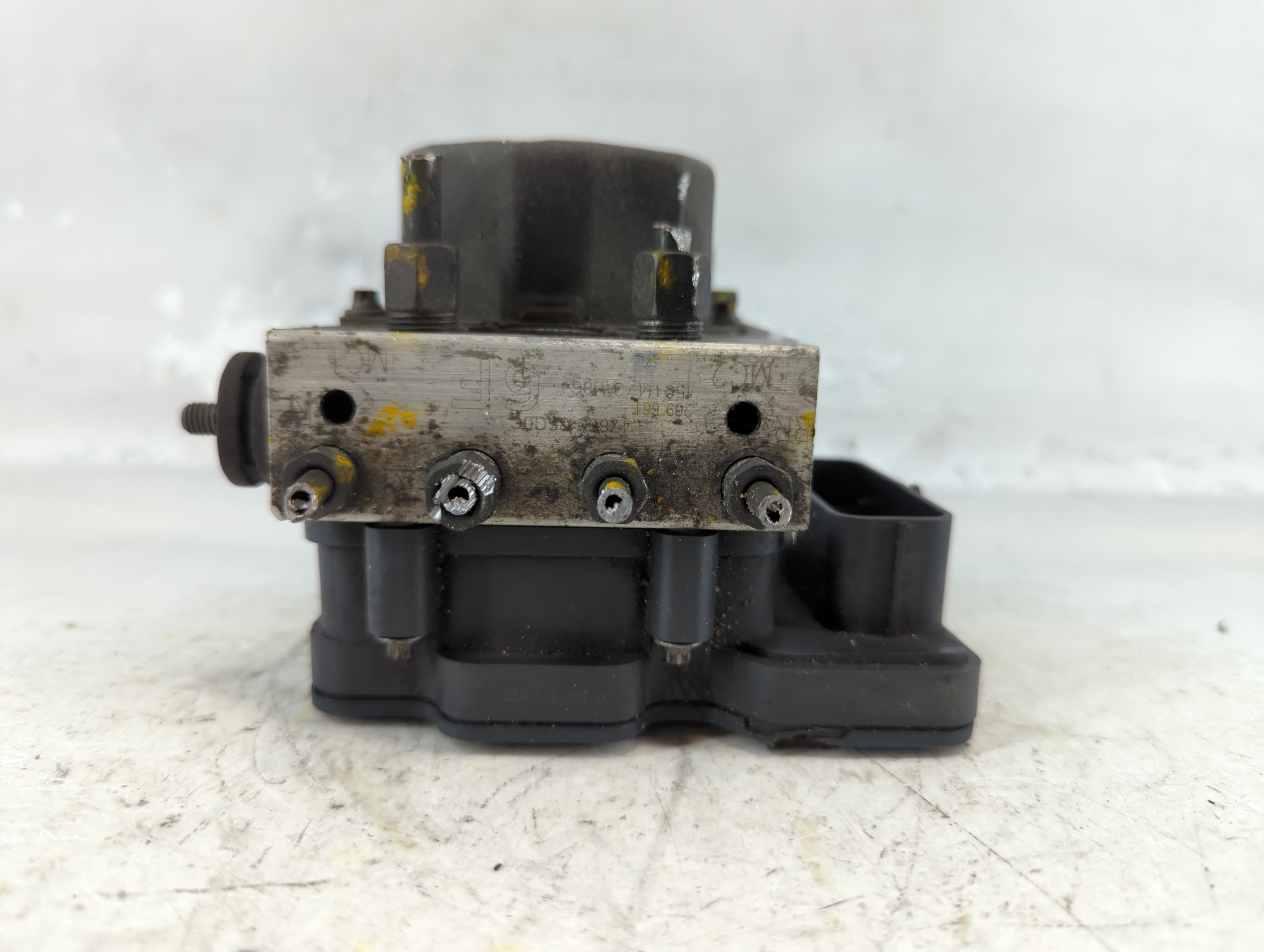 Picture of 2014-2015 Nissan Sentra Abs Pump Control Module 1074283