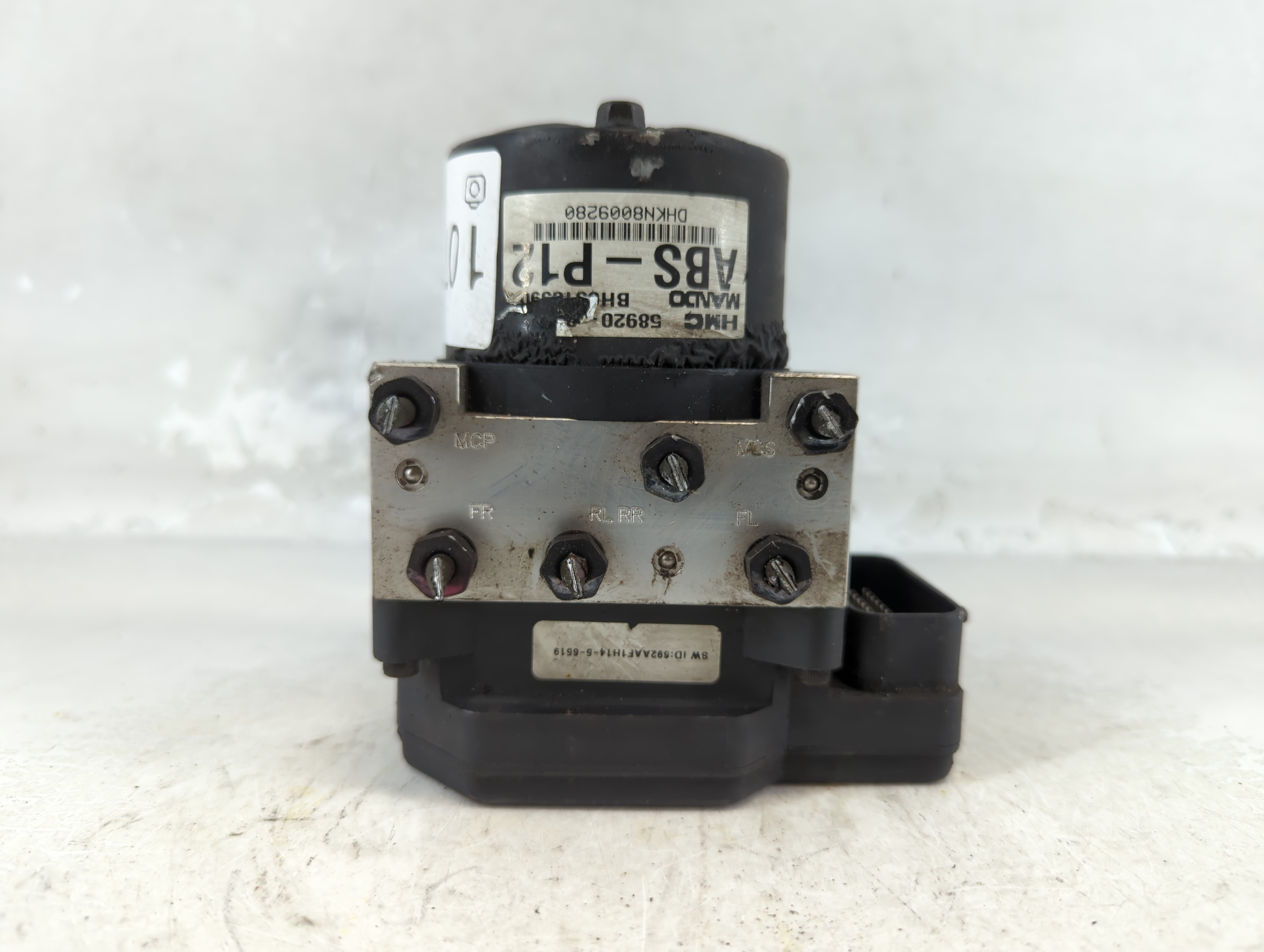 2005-2008 Hyundai Tiburon Abs Pump Control Module 1074321 - Oemusedautoparts1.com