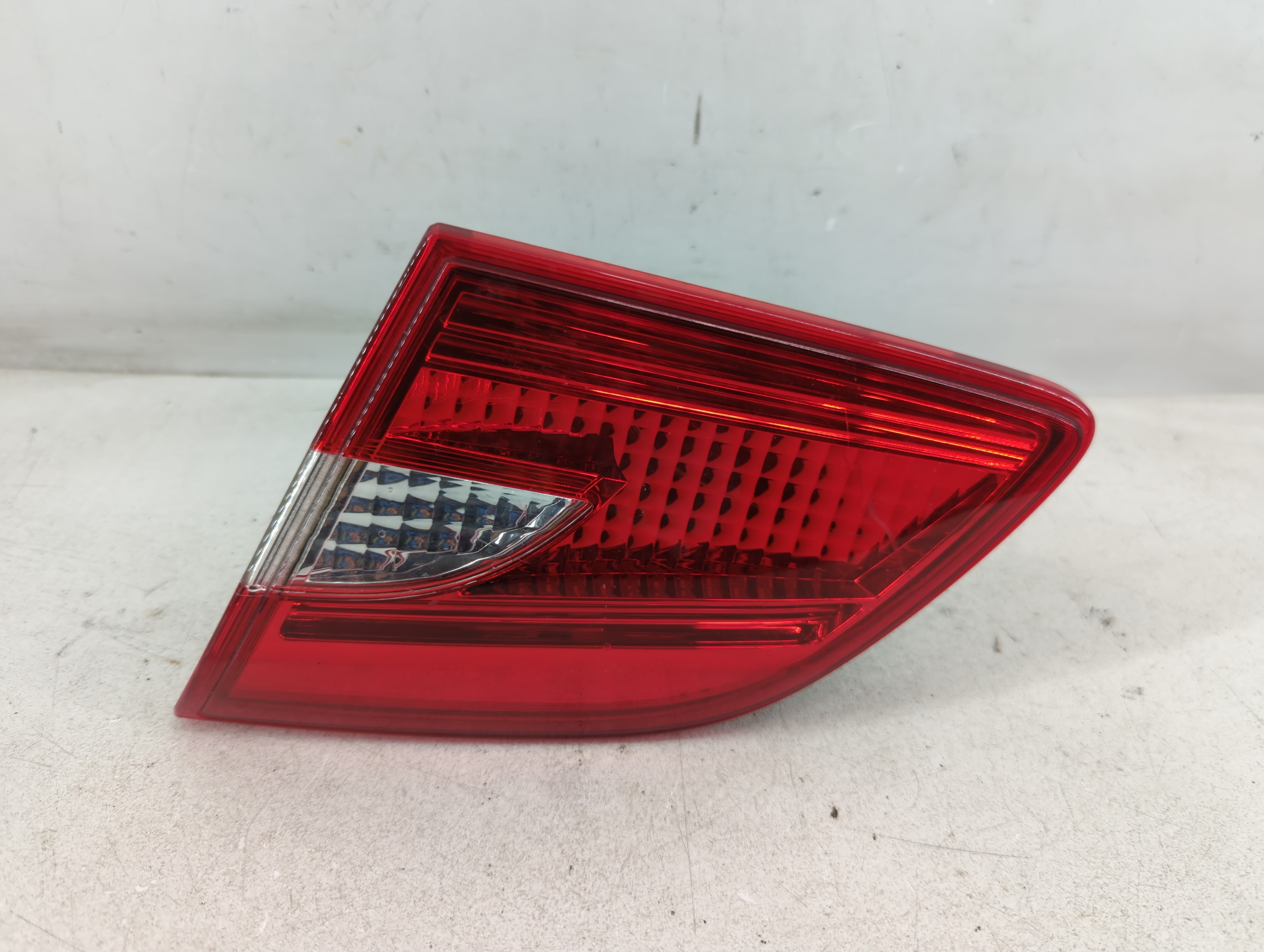 2016-2019 Nissan Sentra Passenger Right Side Tail Light Taillight Oem 1074322 - Oemusedautoparts1.com