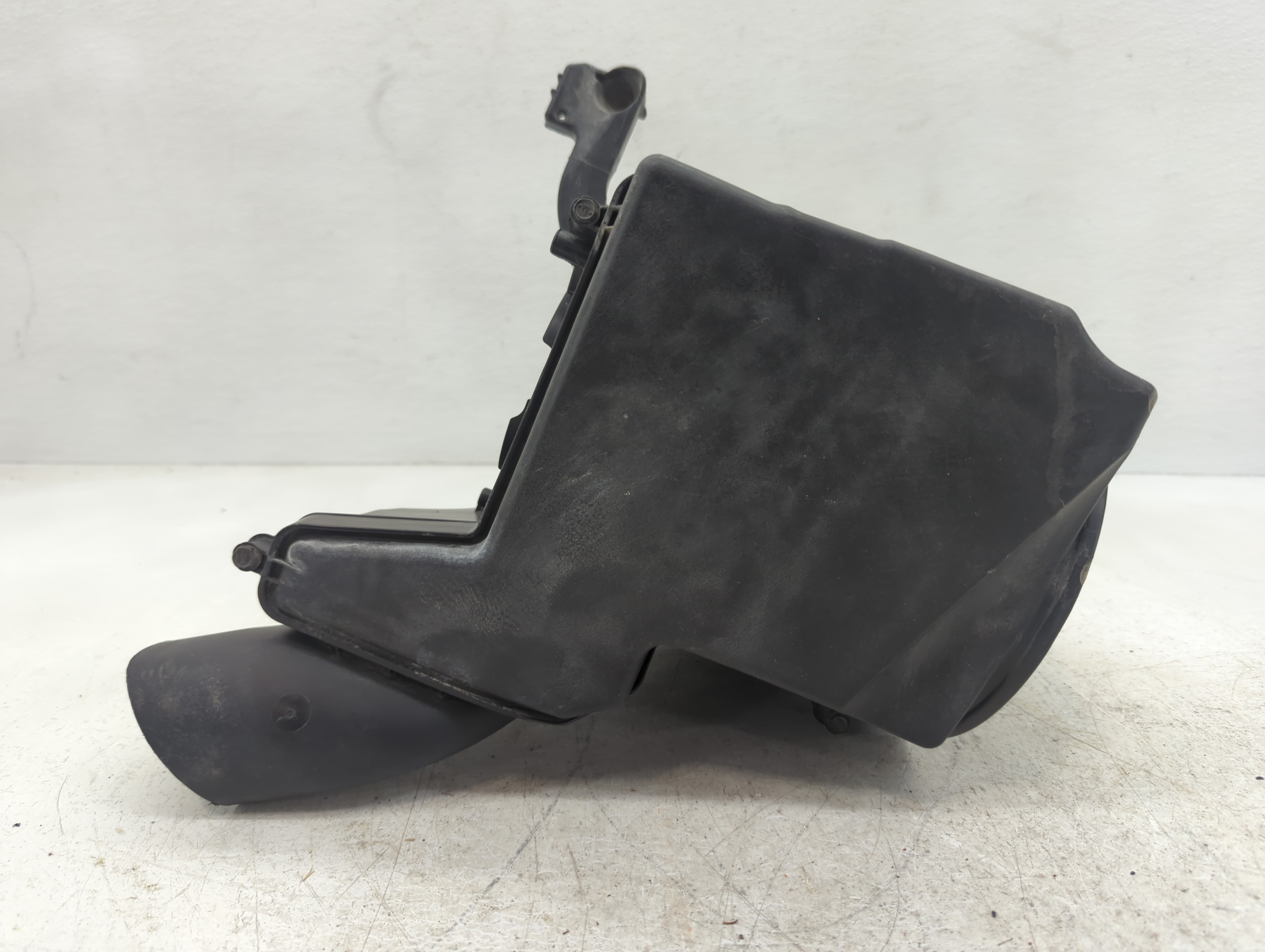 2015-2018 Ford Focus Air Cleaner Intake-duct Hose Tube 1074334 - Oemusedautoparts1.com