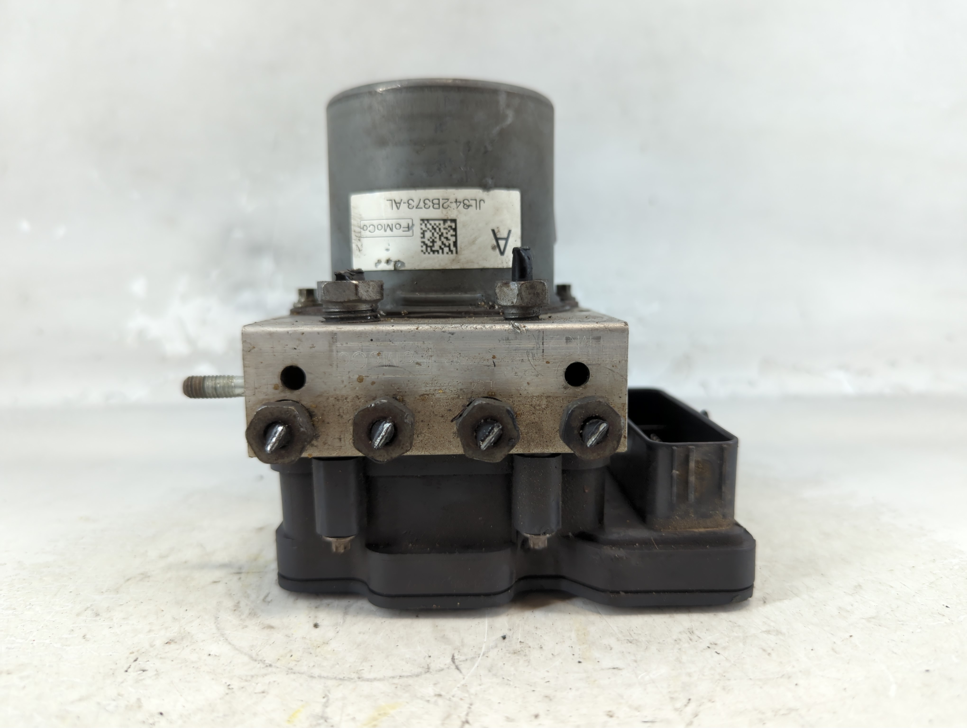 2018-2018 Ford F-150 Abs Pump Control Module 1074342 - Oemusedautoparts1.com
