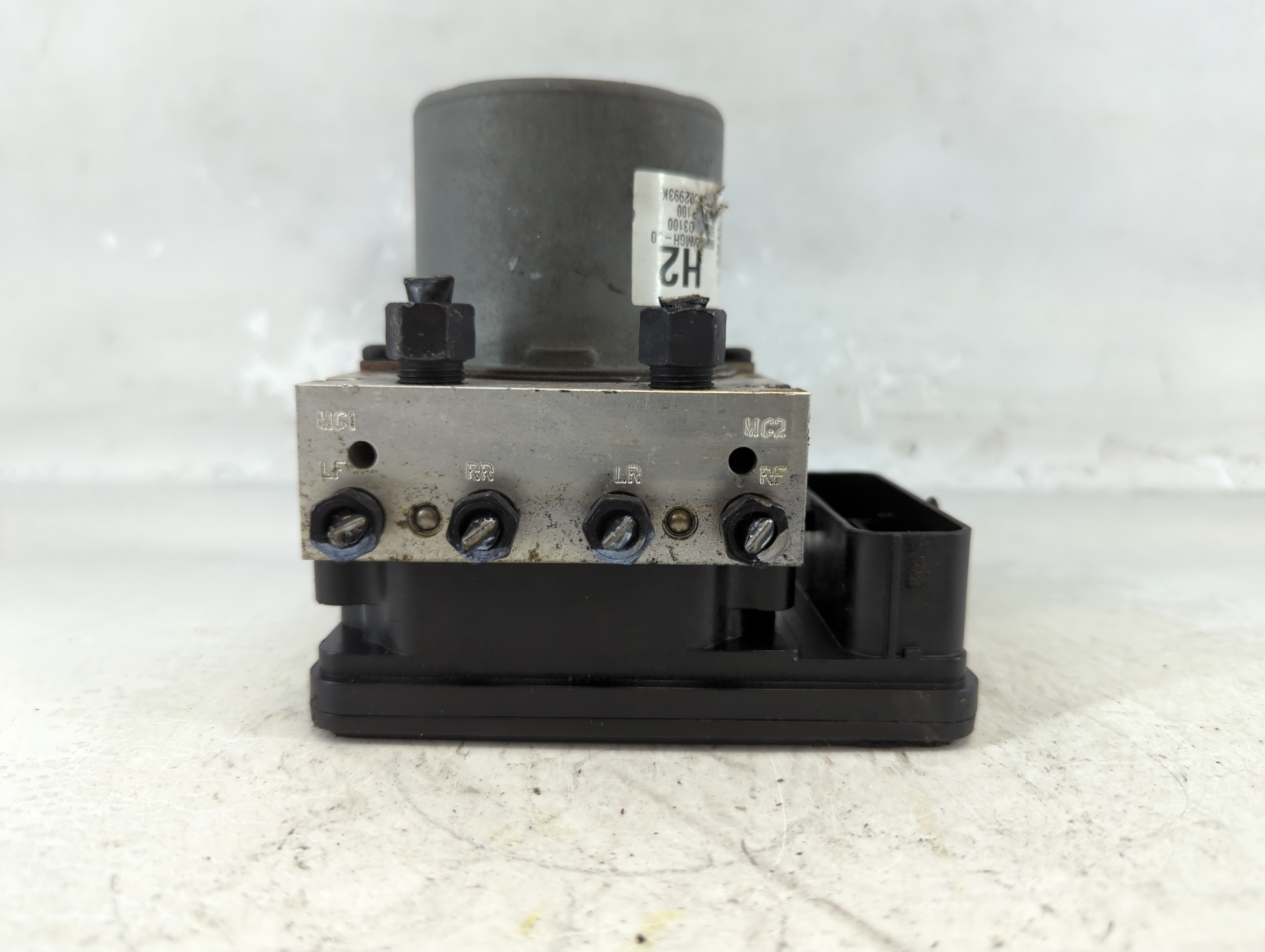 Picture of 2016-2018 Hyundai Tucson Abs Pump Control Module 1074346