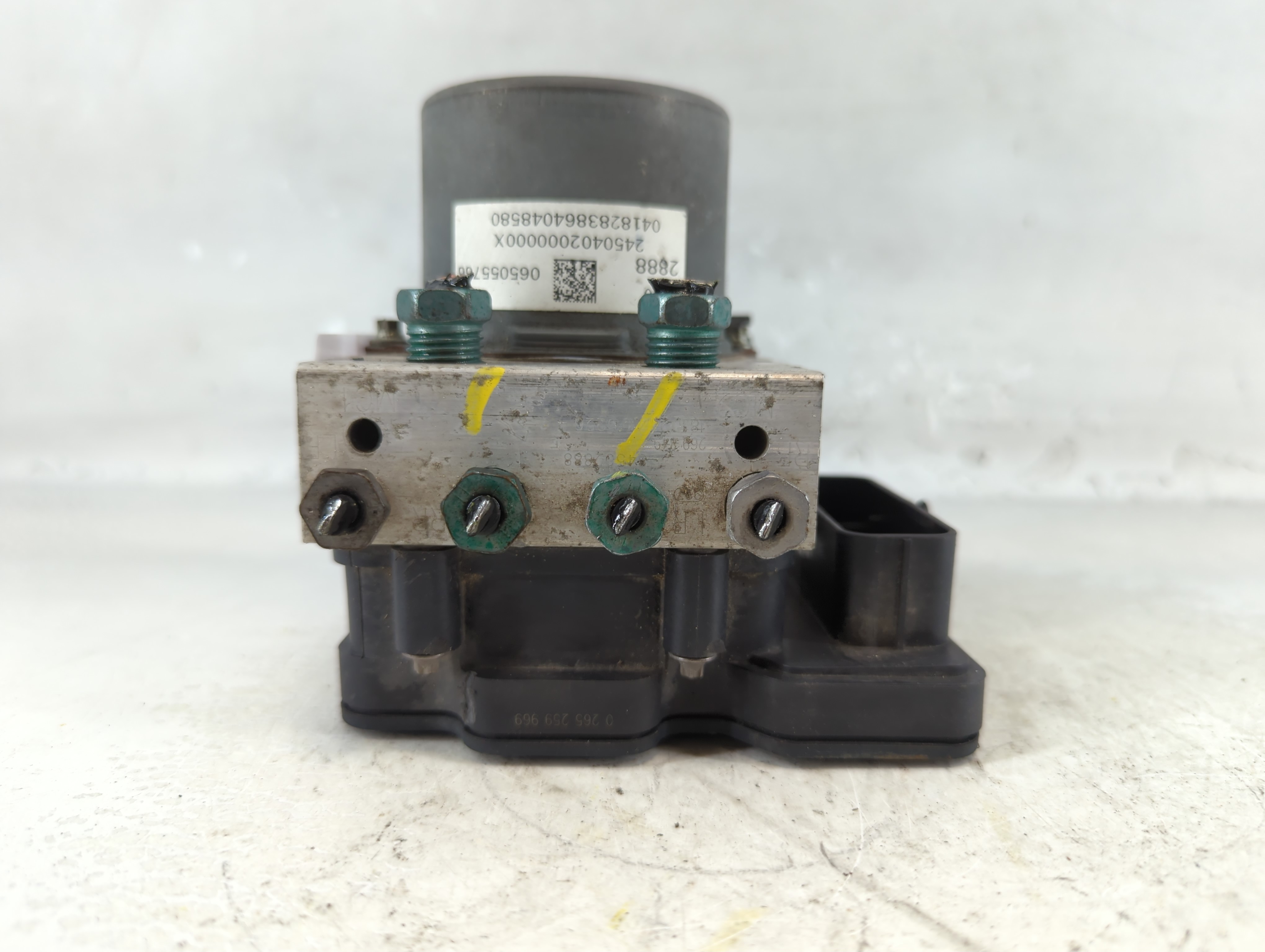 2019-2021 Chevrolet Malibu Abs Pump Control Module 1074347 - Oemusedautoparts1.com
