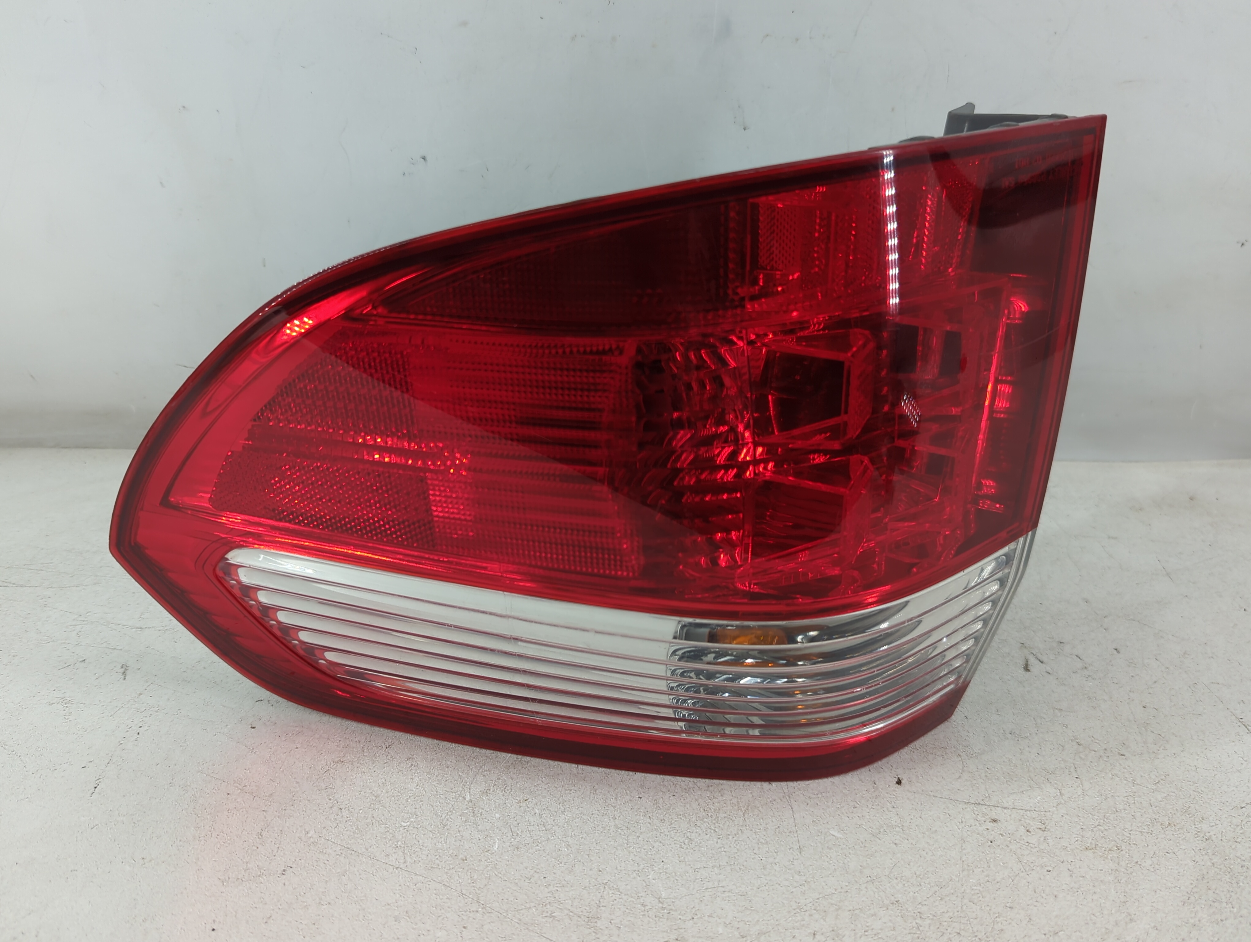 2005-2006 Honda Odyssey Passenger Right Side Tail Light Taillight Oem 1074377 - Oemusedautoparts1.com