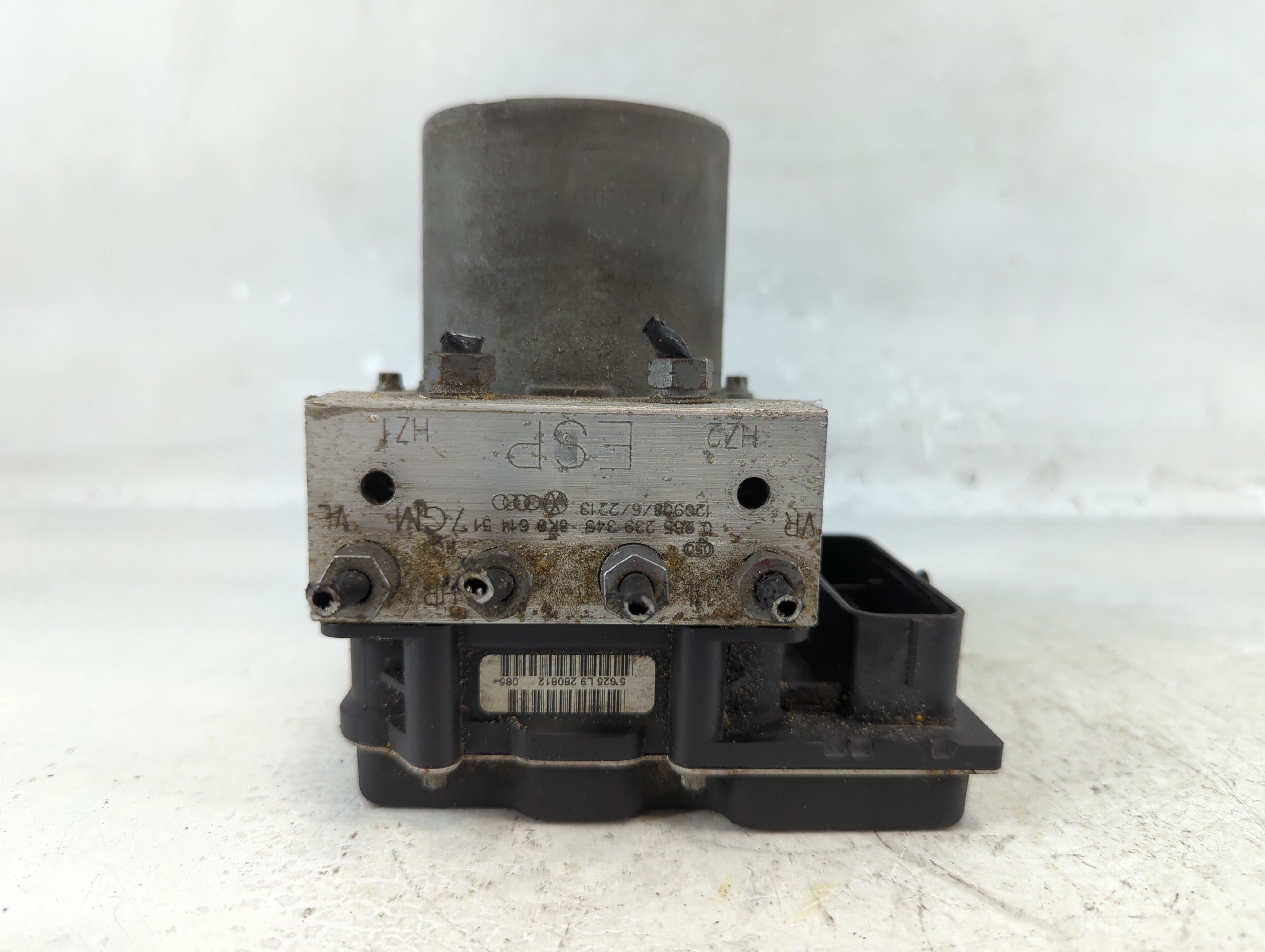 Audi A5 Abs Pump Control Module 1074386 - Oemusedautoparts1.com