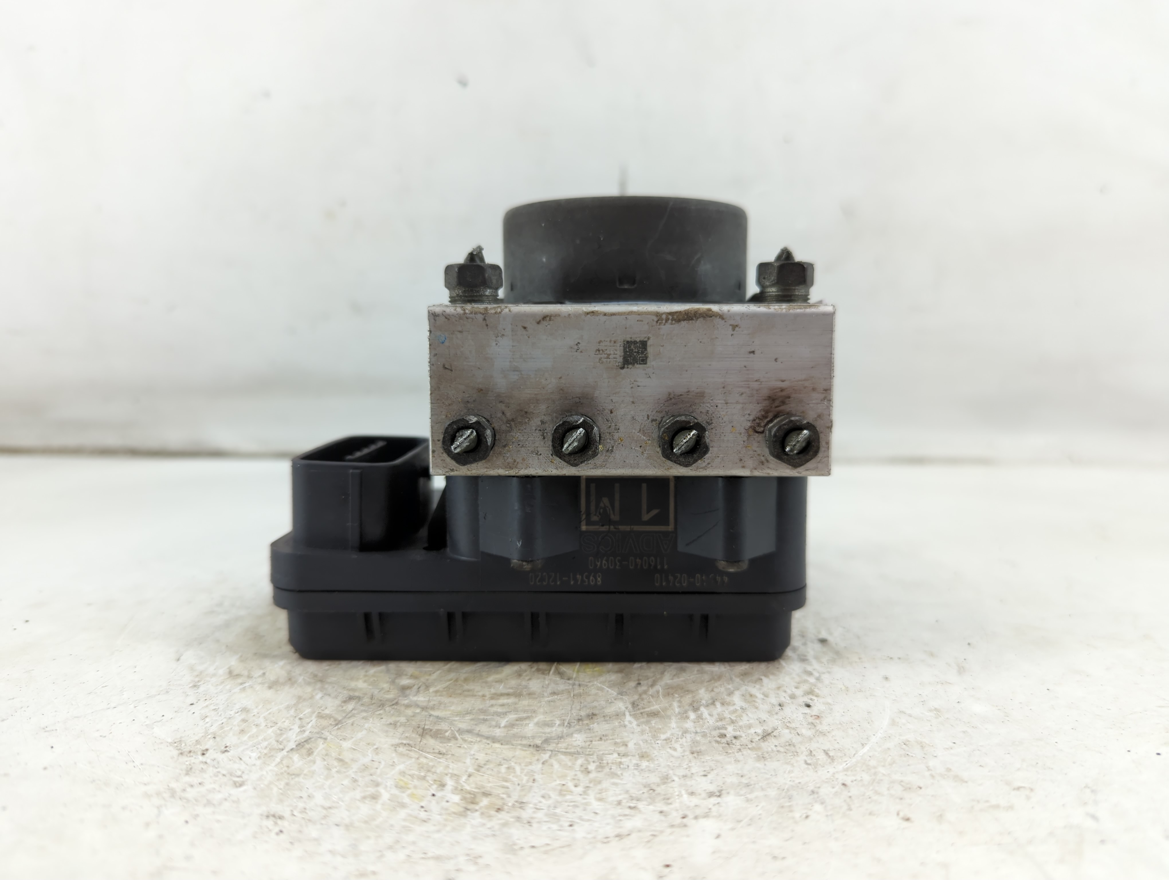 2014-2014 Toyota Corolla Abs Pump Control Module 1074408 - Oemusedautoparts1.com