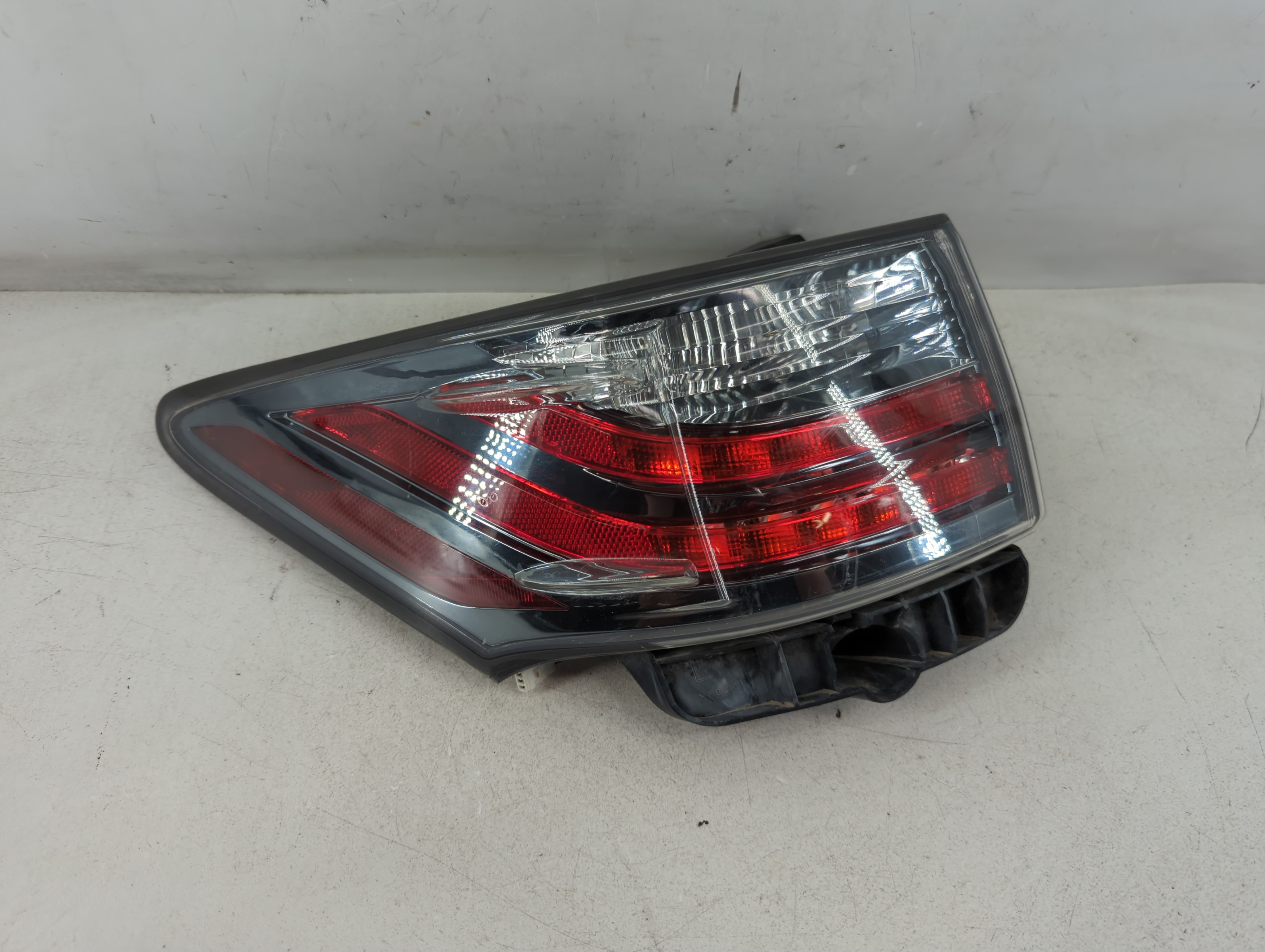 2011-2017 Lexus Ct200h Passenger Right Side Tail Light Taillight Oem 1074428 - Oemusedautoparts1.com