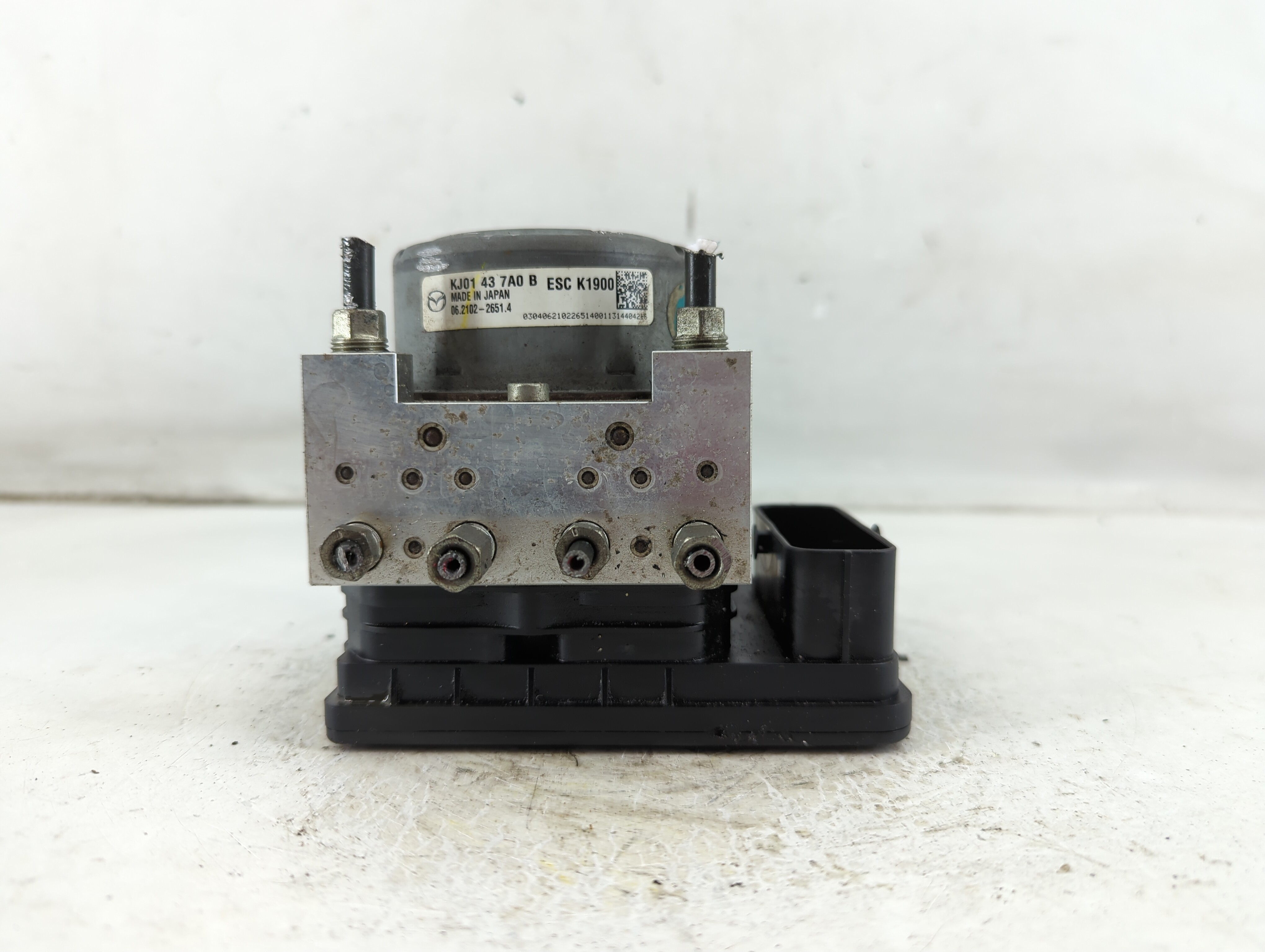 Picture of 2014-2015 Mazda Cx-5 Abs Pump Control Module 1074569
