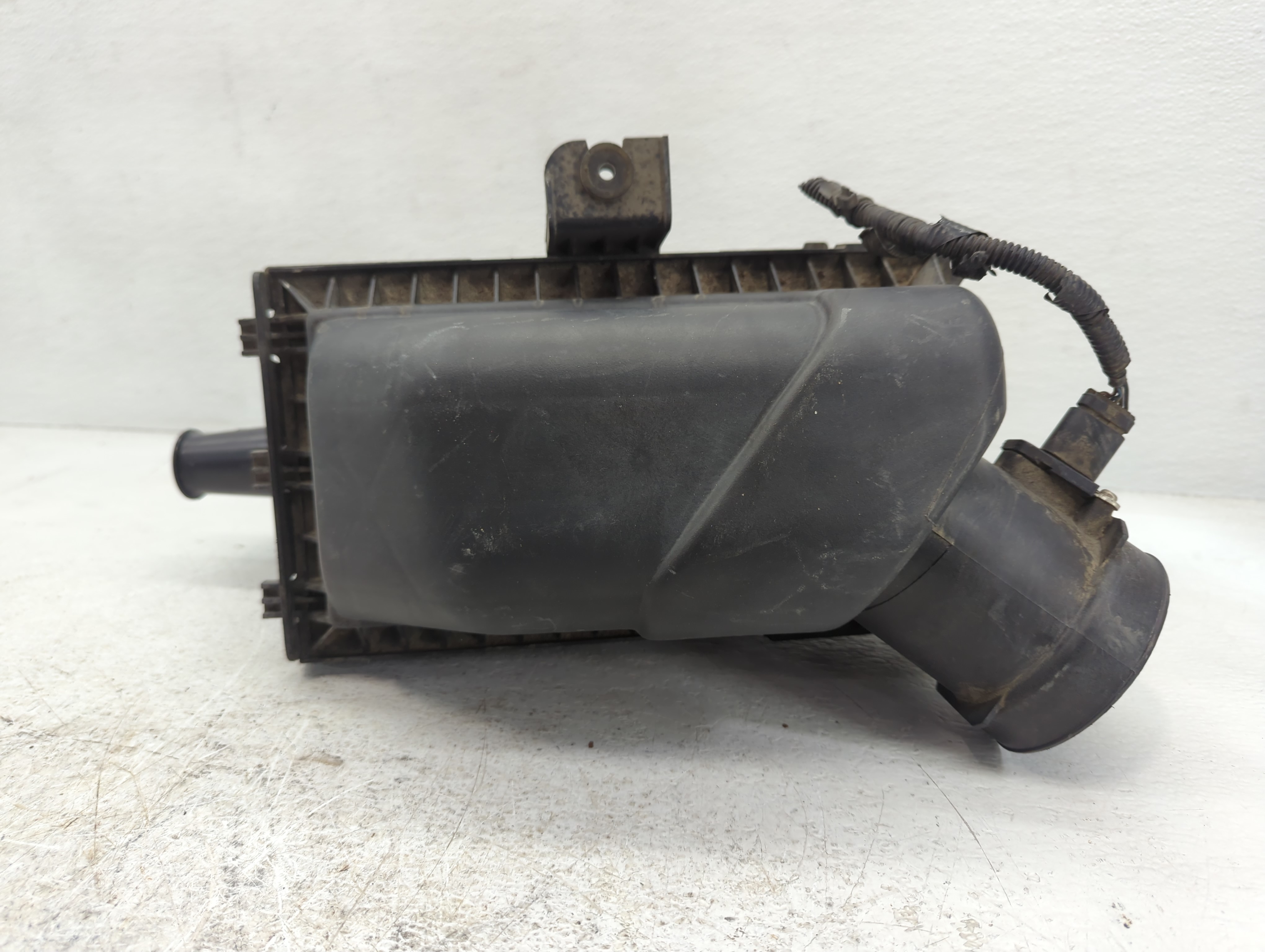 2007-2015 Mazda Cx-9 Air Cleaner Intake-duct Hose Tube 1074607 - Oemusedautoparts1.com