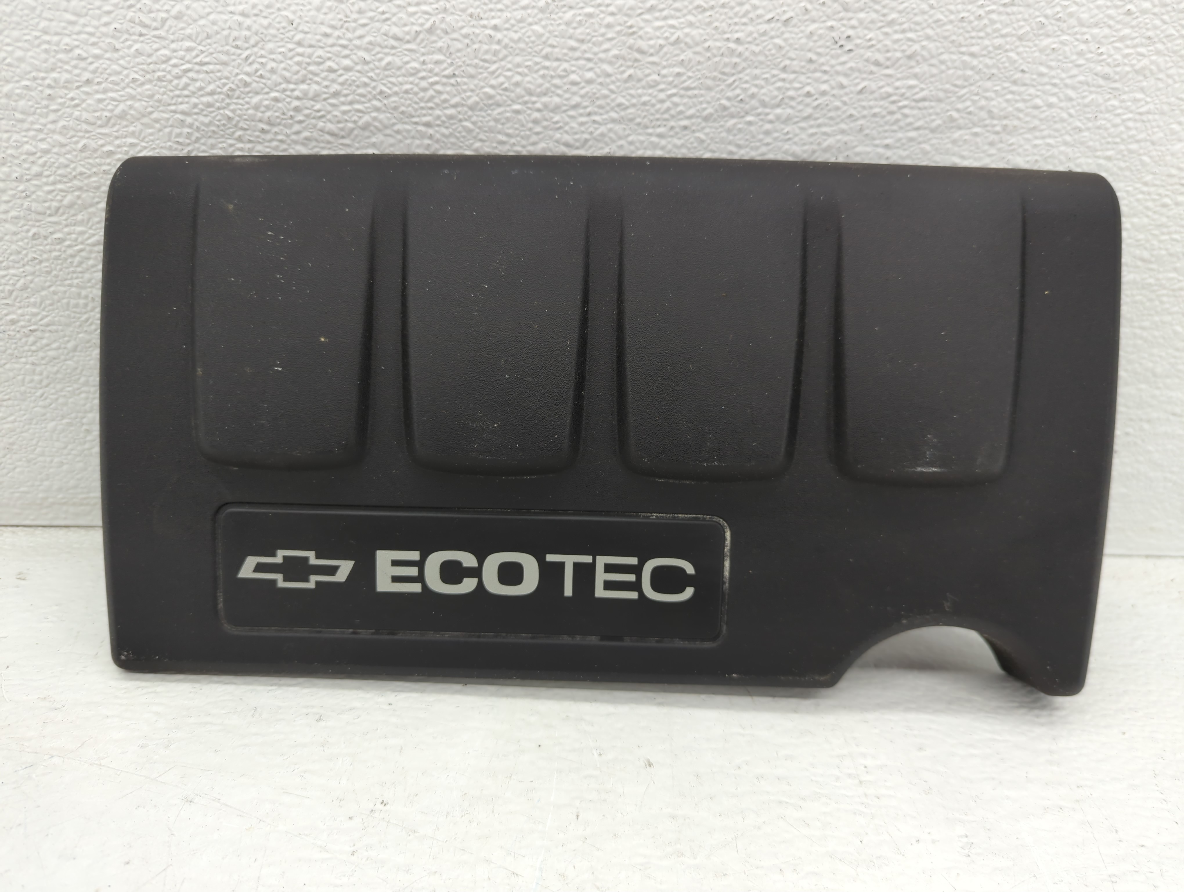 2018 Chevrolet Trax Engine Cover 1074614 - Oemusedautoparts1.com