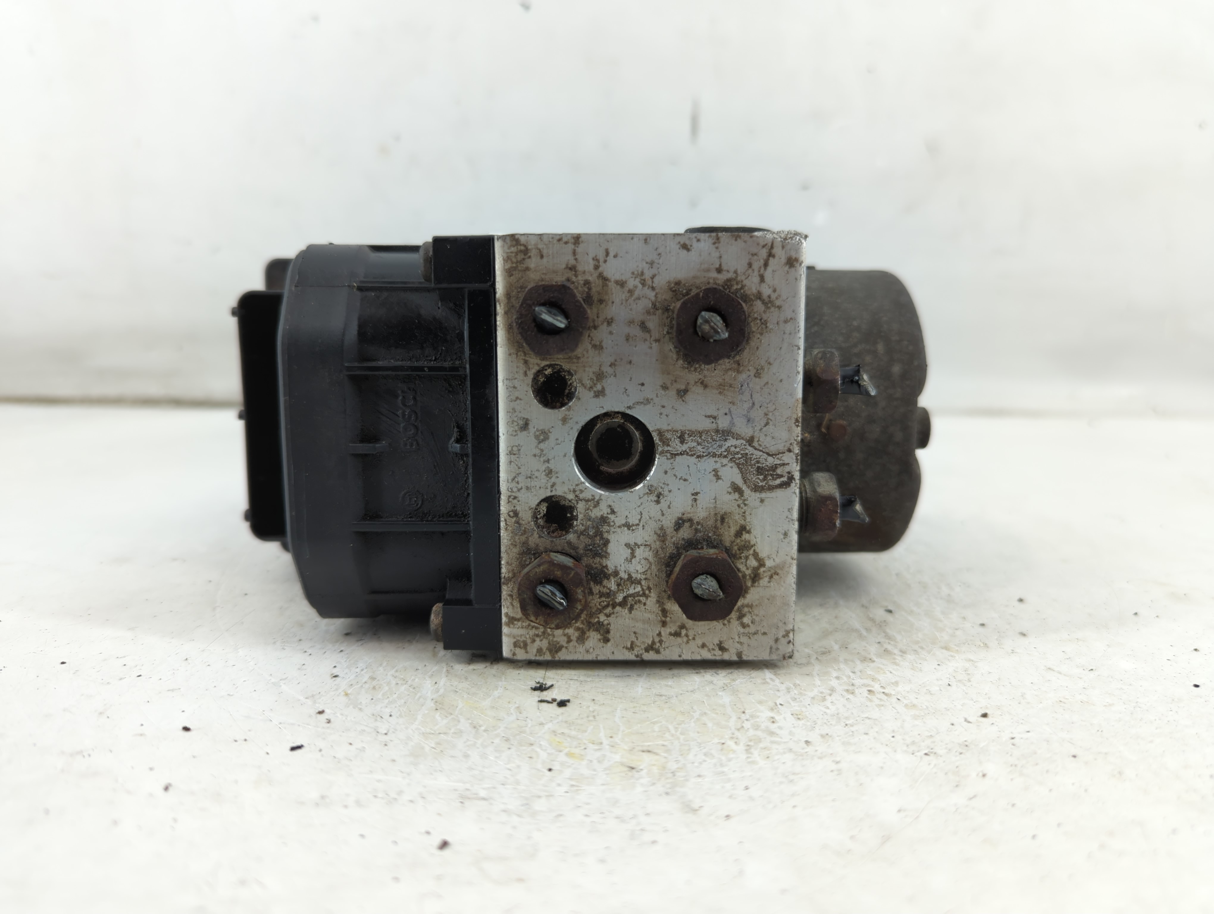 2006-2006 Pontiac Torrent Abs Pump Control Module 1074623 - Oemusedautoparts1.com