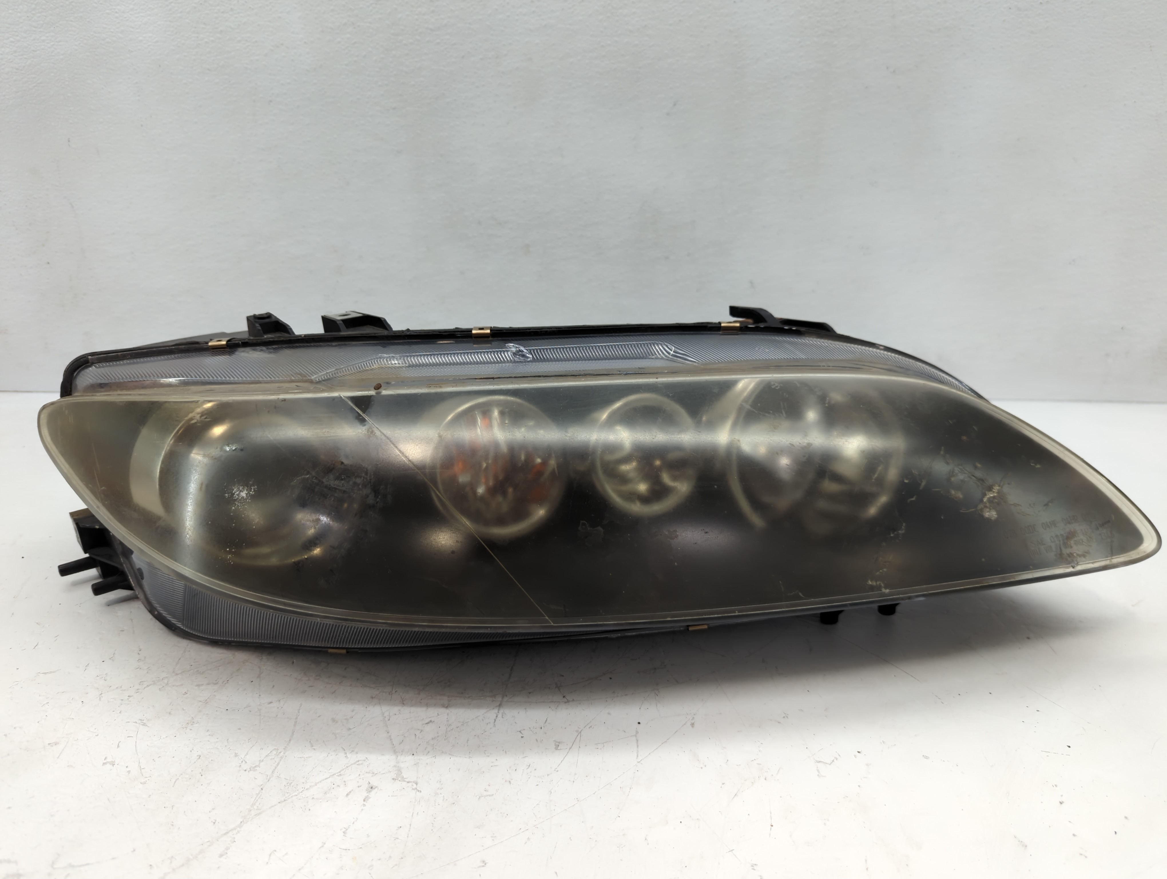 Picture of 2007 Mazda 6 Passenger Right Oem Head Light Headlight Lamp 1074669