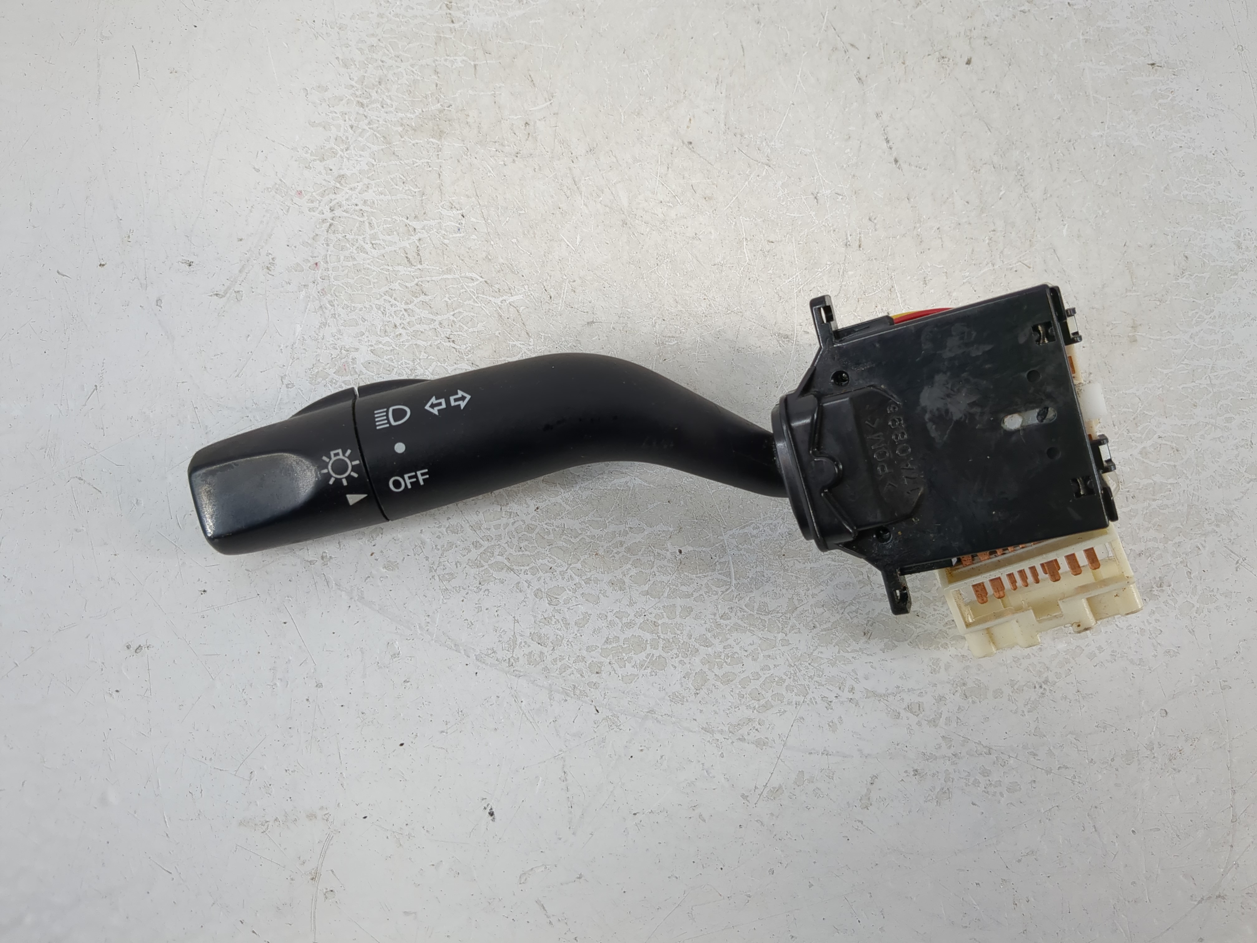 Picture of 2007 Mazda 6 Headlight Head Light Switch Lamp Control 17a0895|>pom< 1074695