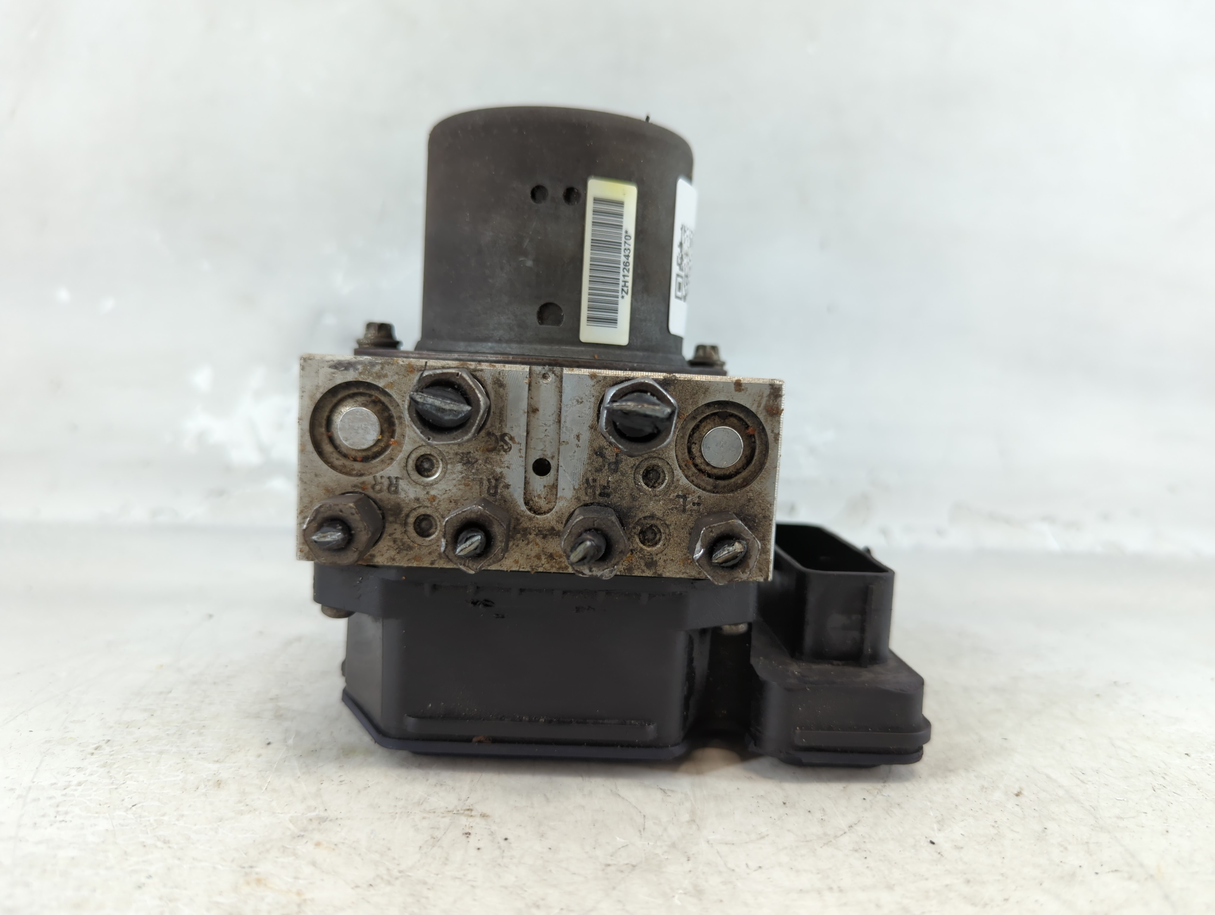 2013-2013 Dodge Durango Abs Pump Control Module 1074775 - Oemusedautoparts1.com