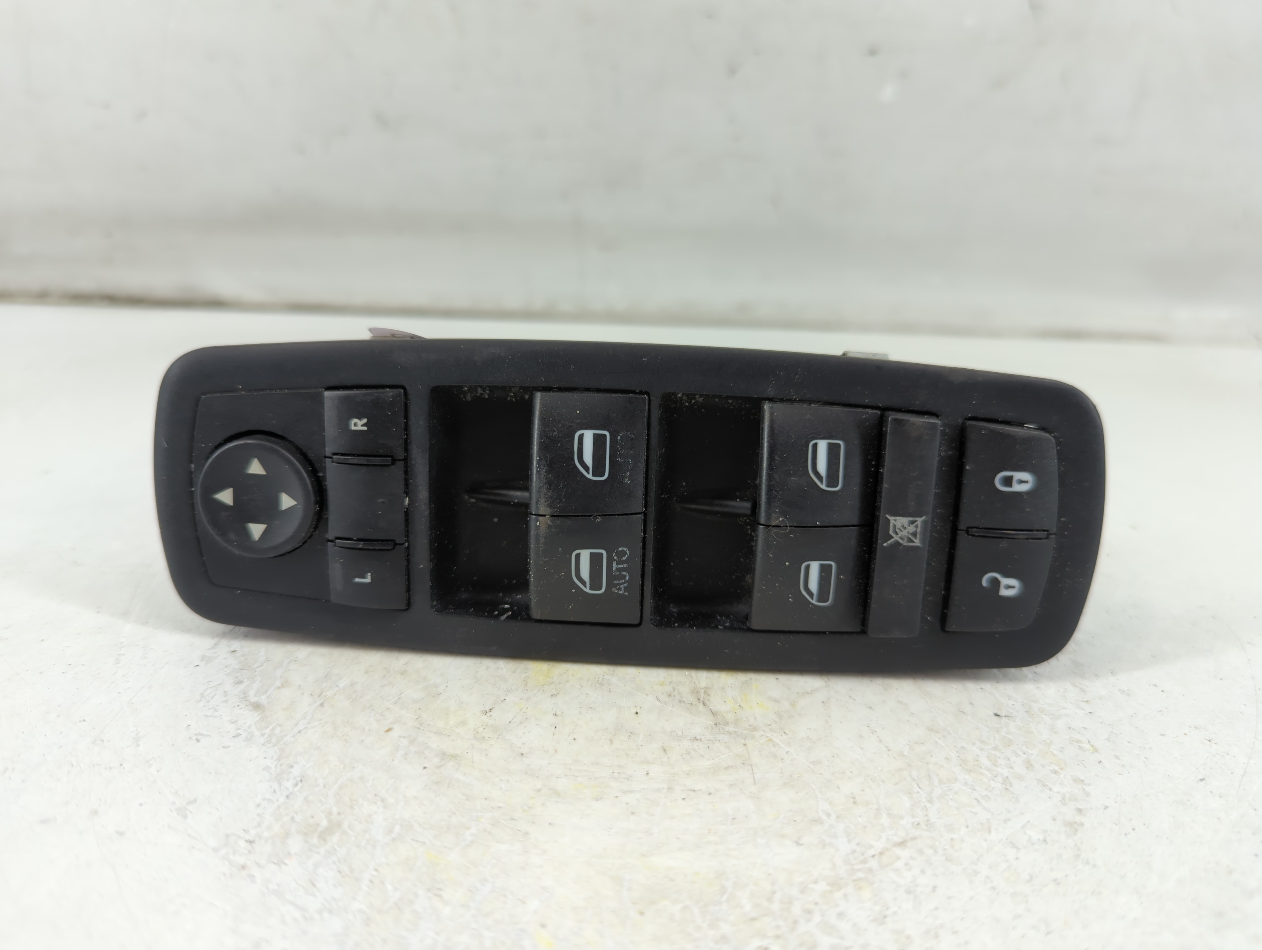Picture of Dodge Ram 1500 Driver Left Door Master Power Window Switch 56046823ae 1074869