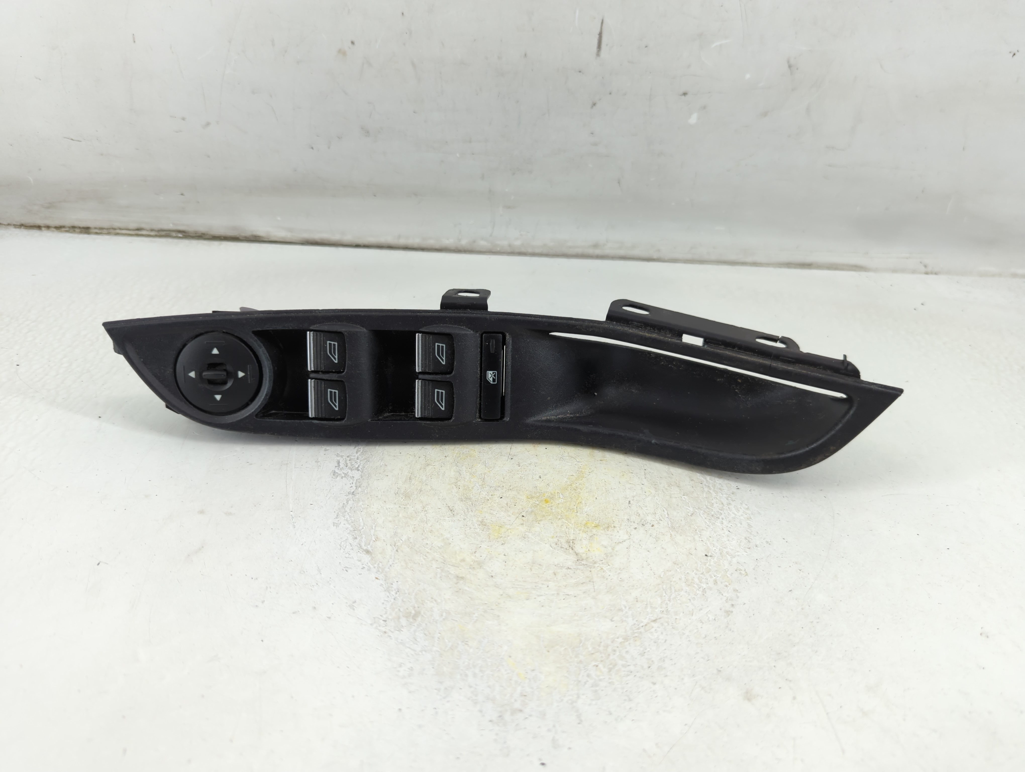 2012-2018 Ford Focus Driver Left Door Master Power Window Switch 8551439 1074872 - Oemusedautoparts1.com