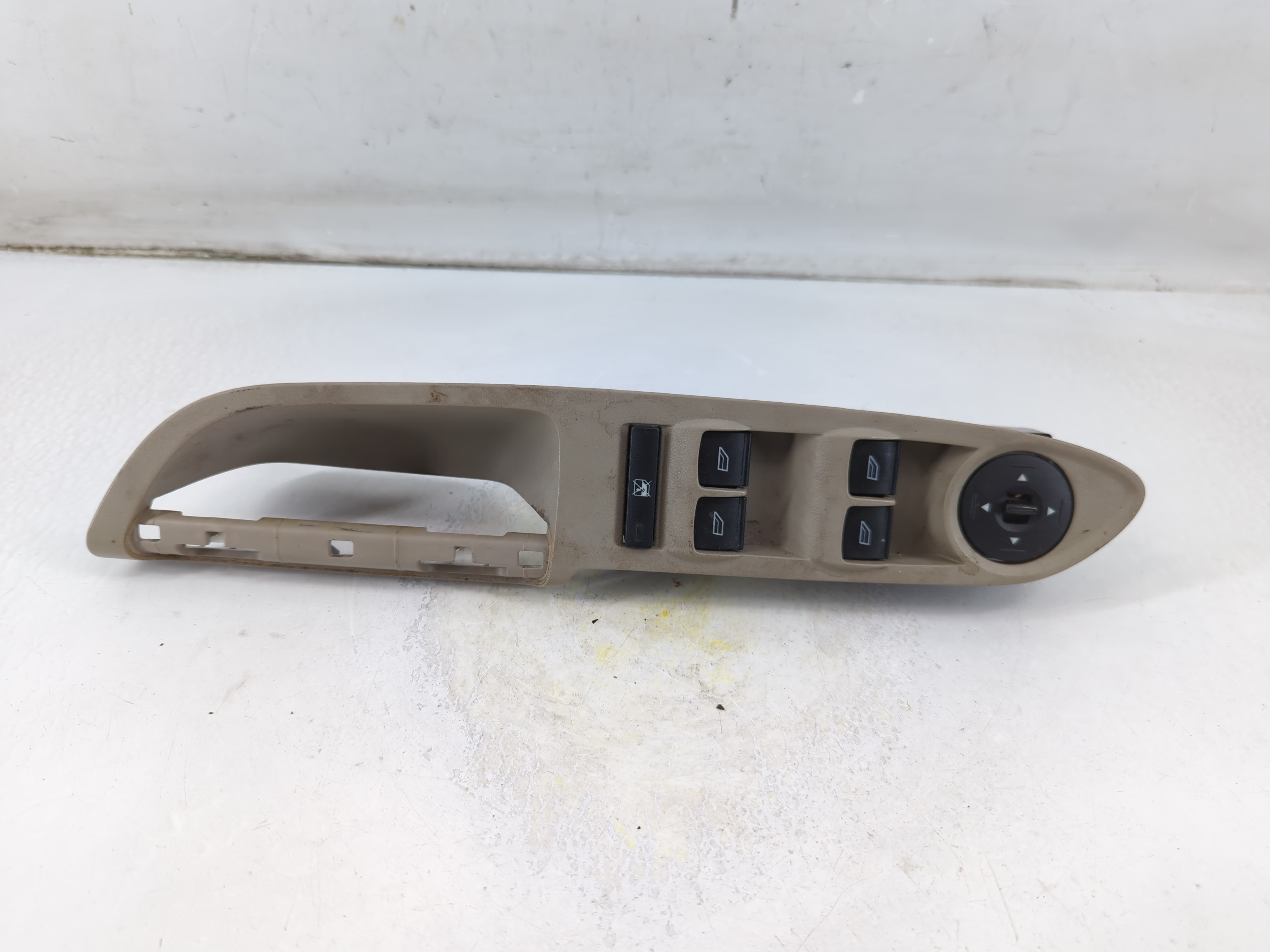 2012-2018 Ford Focus Driver Left Door Master Power Window Switch 1074887 - Oemusedautoparts1.com