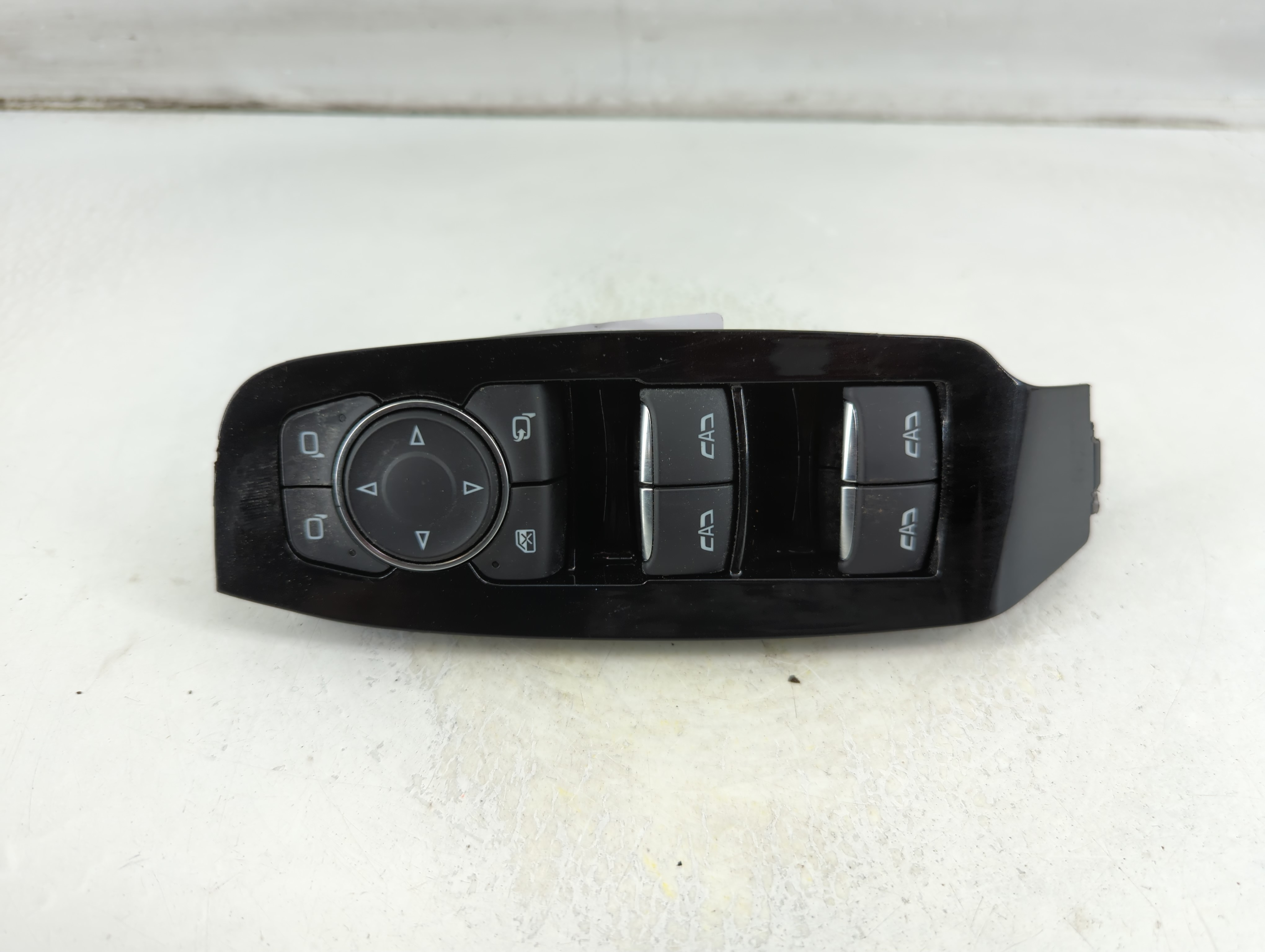 Picture of 2020-2020 Cadillac Ct5 Driver Left Door Master Power Window Switch 1074888