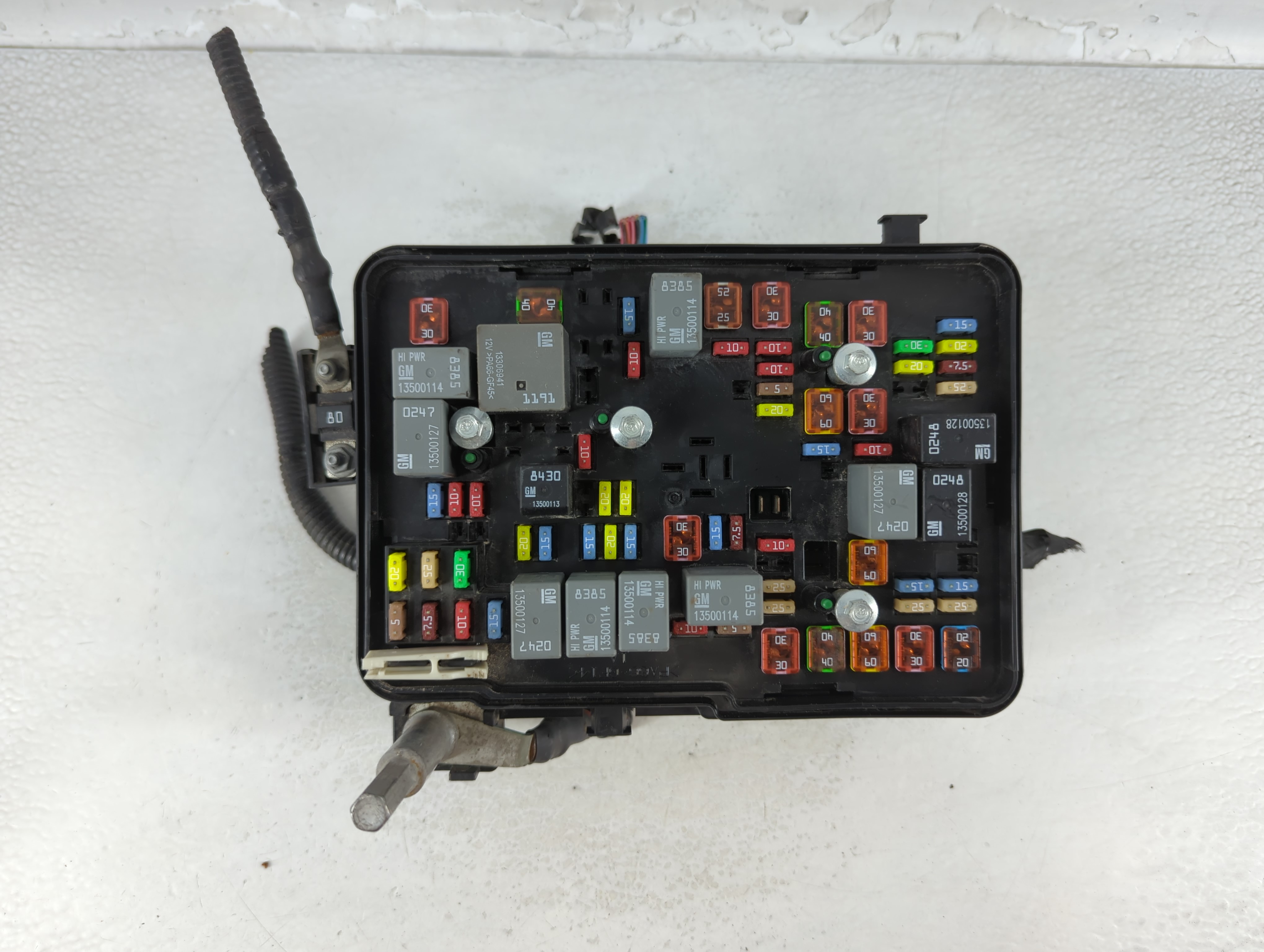 2011-2011 Chevrolet Equinox Fusebox Fuse Box Relay Module 20899629 1074920 - Oemusedautoparts1.com