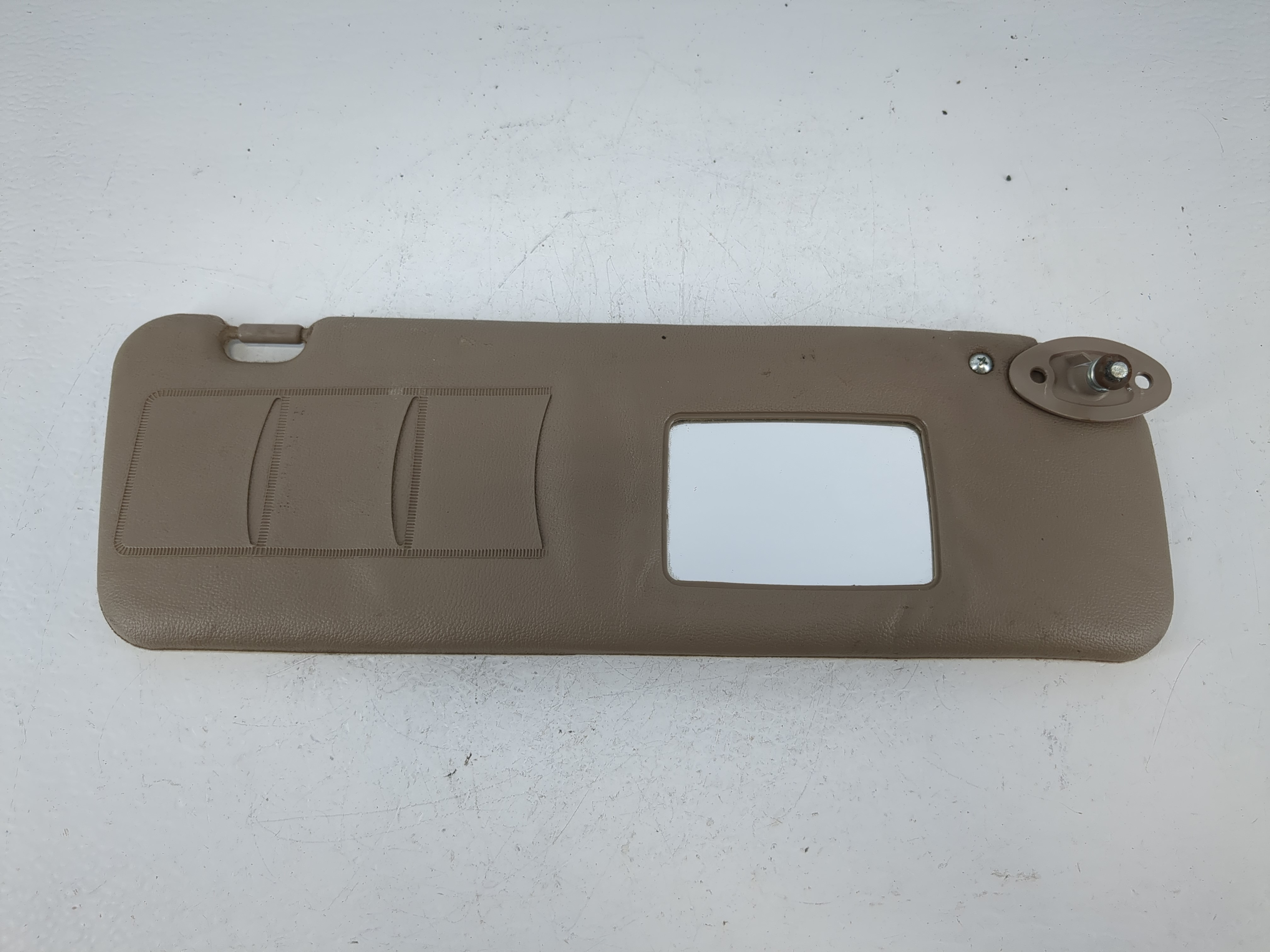 1999 Toyota Tacoma Passenger Sun Visor Mirror Right Sunvisor Beige 1074973 - Oemusedautoparts1.com