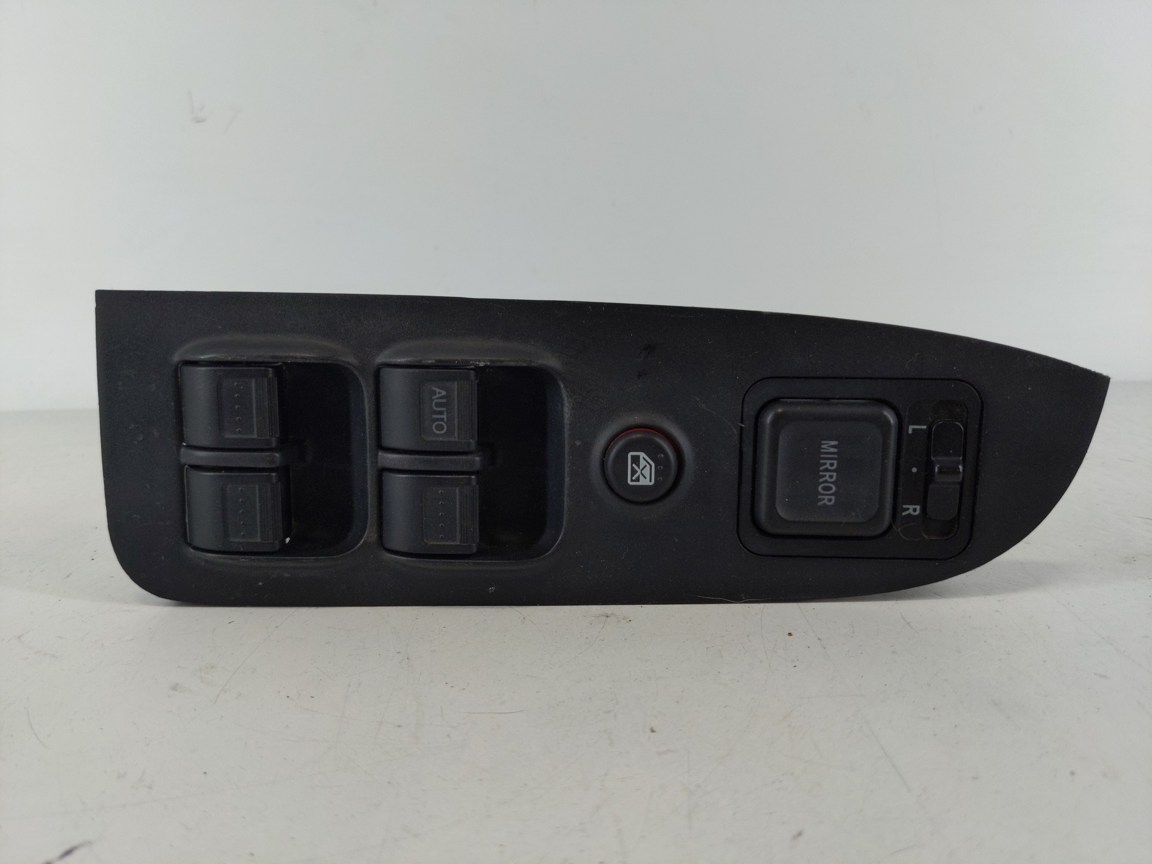 Picture of 2002-2006 Honda Cr-v Driver Left Door Master Power Window Switch 1075052