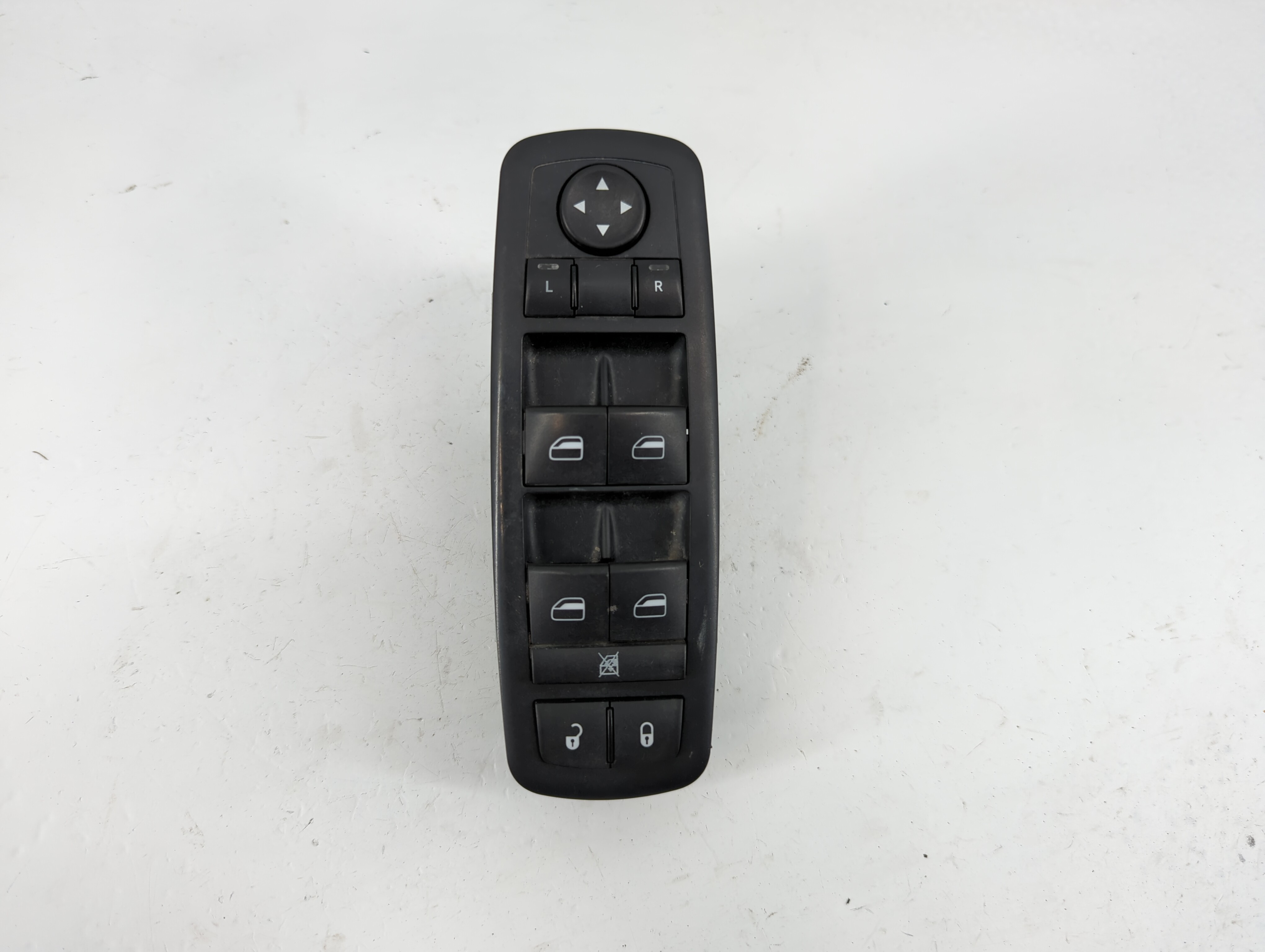 2011 Dodge Ram 1500 Driver Left Door Master Power Window Switch 1075118 - Oemusedautoparts1.com