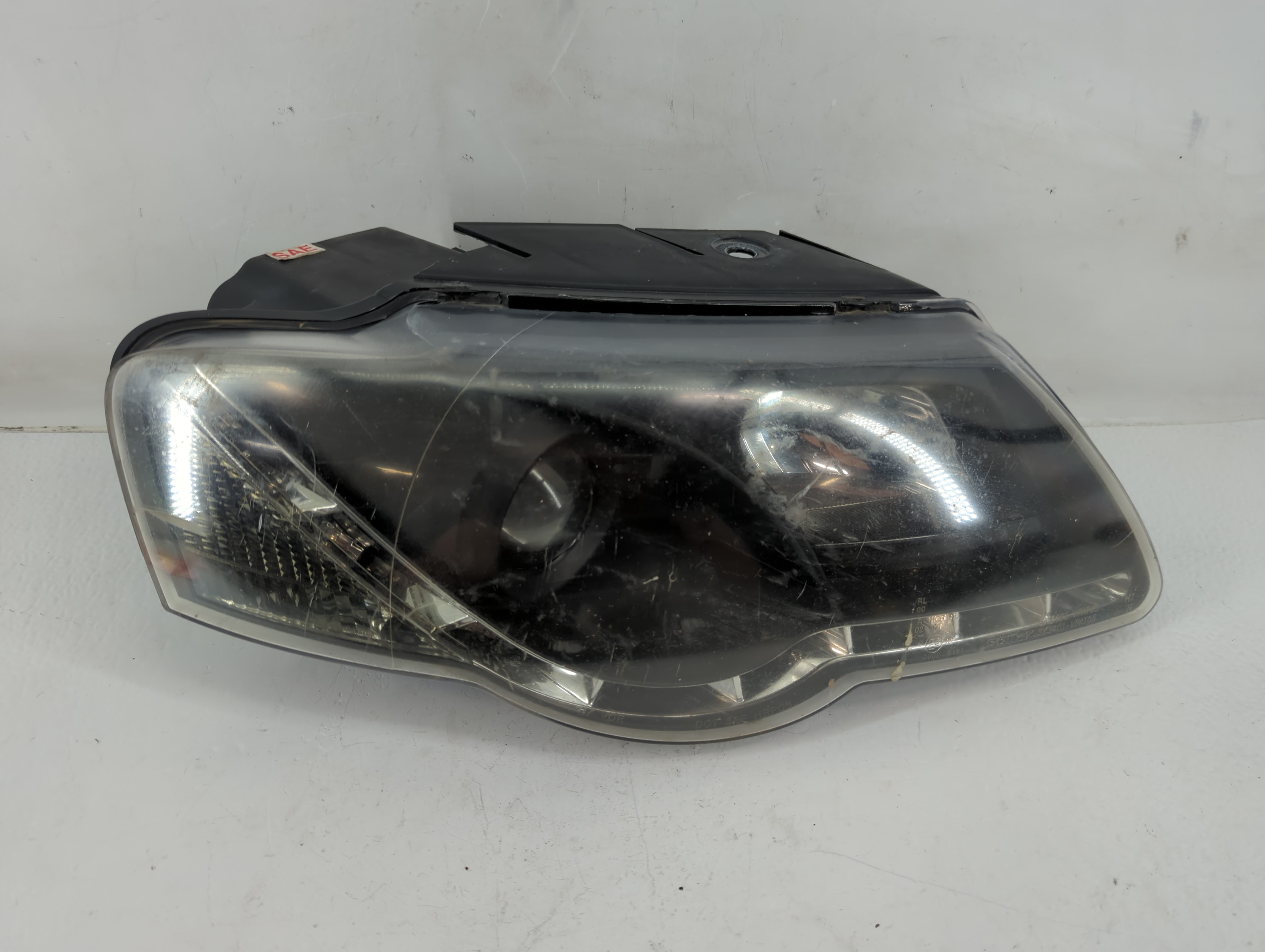 Picture of 2006 Volkswagen Passat Passenger Right Oem Head Light Headlight Lamp 1075182