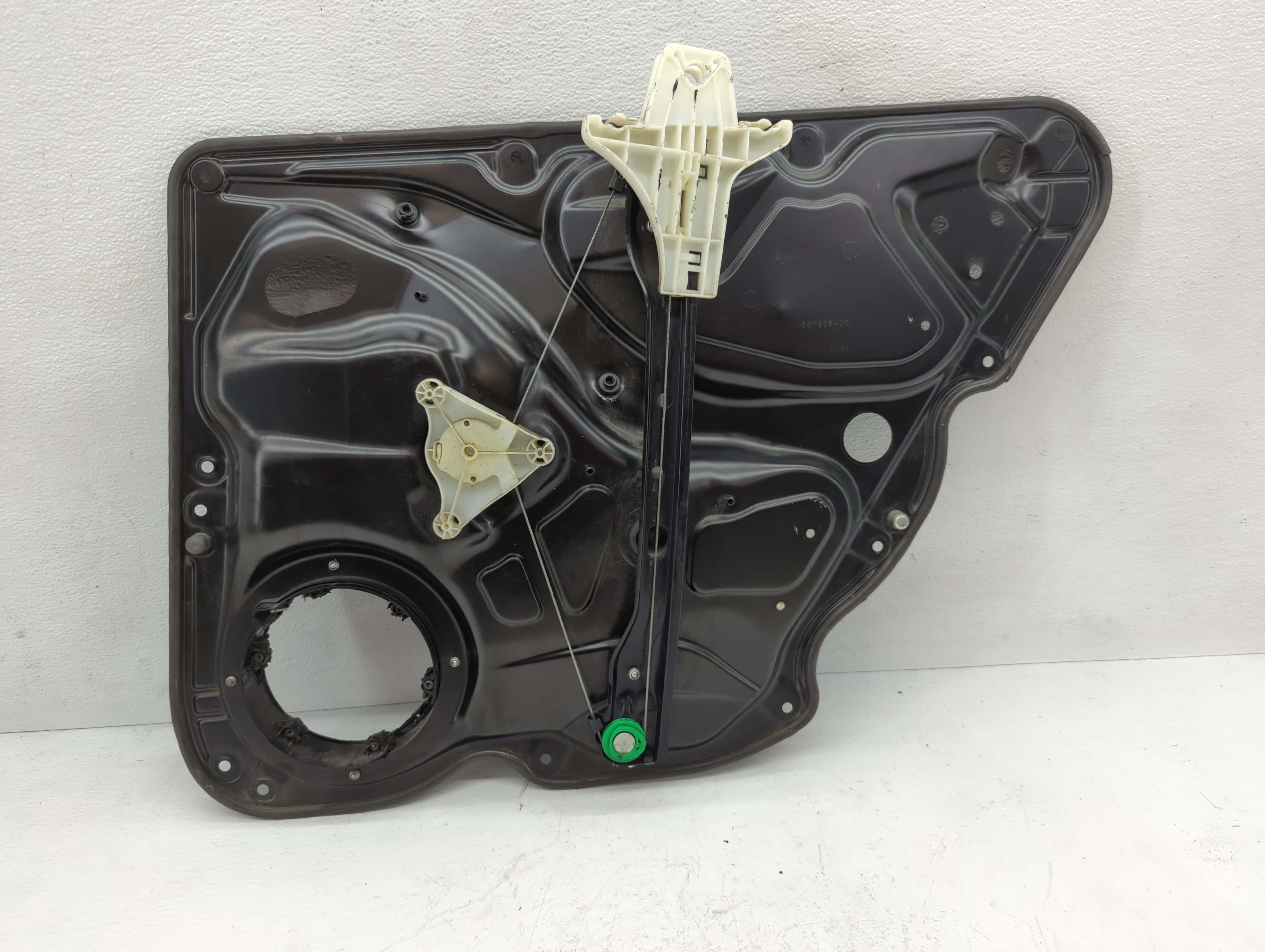 2006-2010 Volkswagen Passat Driver Left Rear Window Regulator 1075201 - Oemusedautoparts1.com