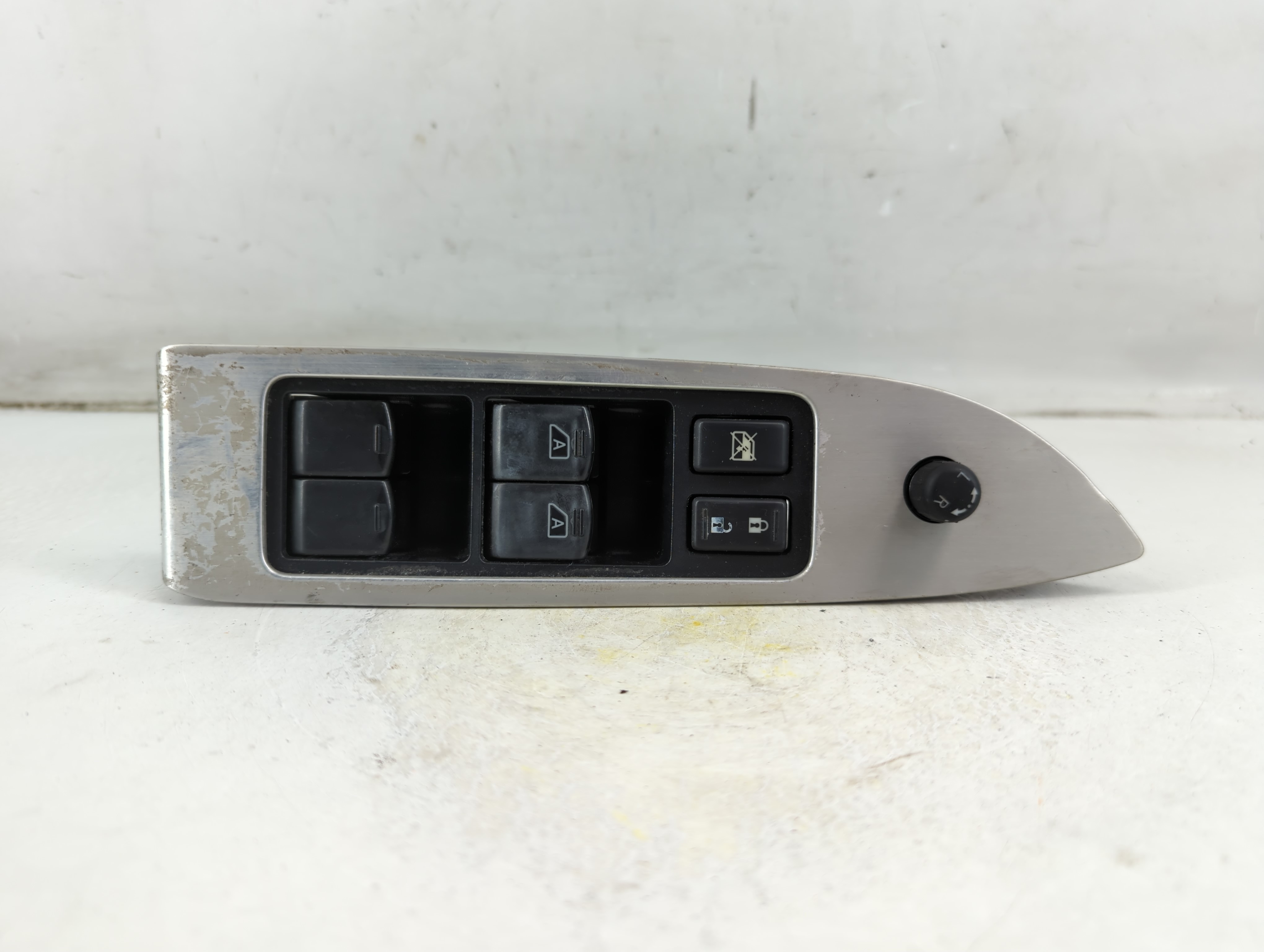 2009-2014 Nissan Murano Driver Left Door Master Power Window Switch 1075246 - Oemusedautoparts1.com