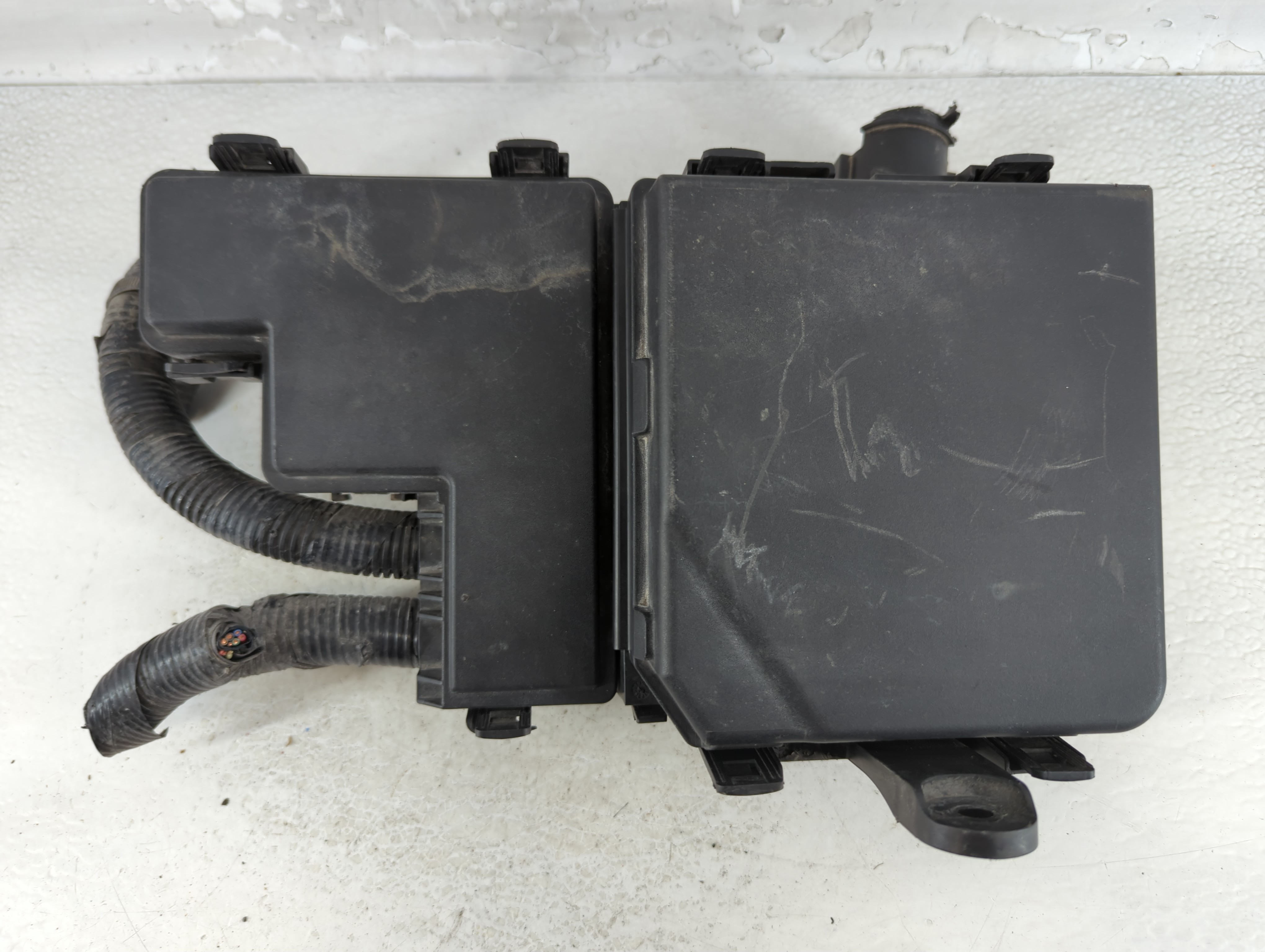 2017-2020 Nissan Rogue Fusebox Fuse Box Relay Module 284b7 5na0b 1075276 - Oemusedautoparts1.com