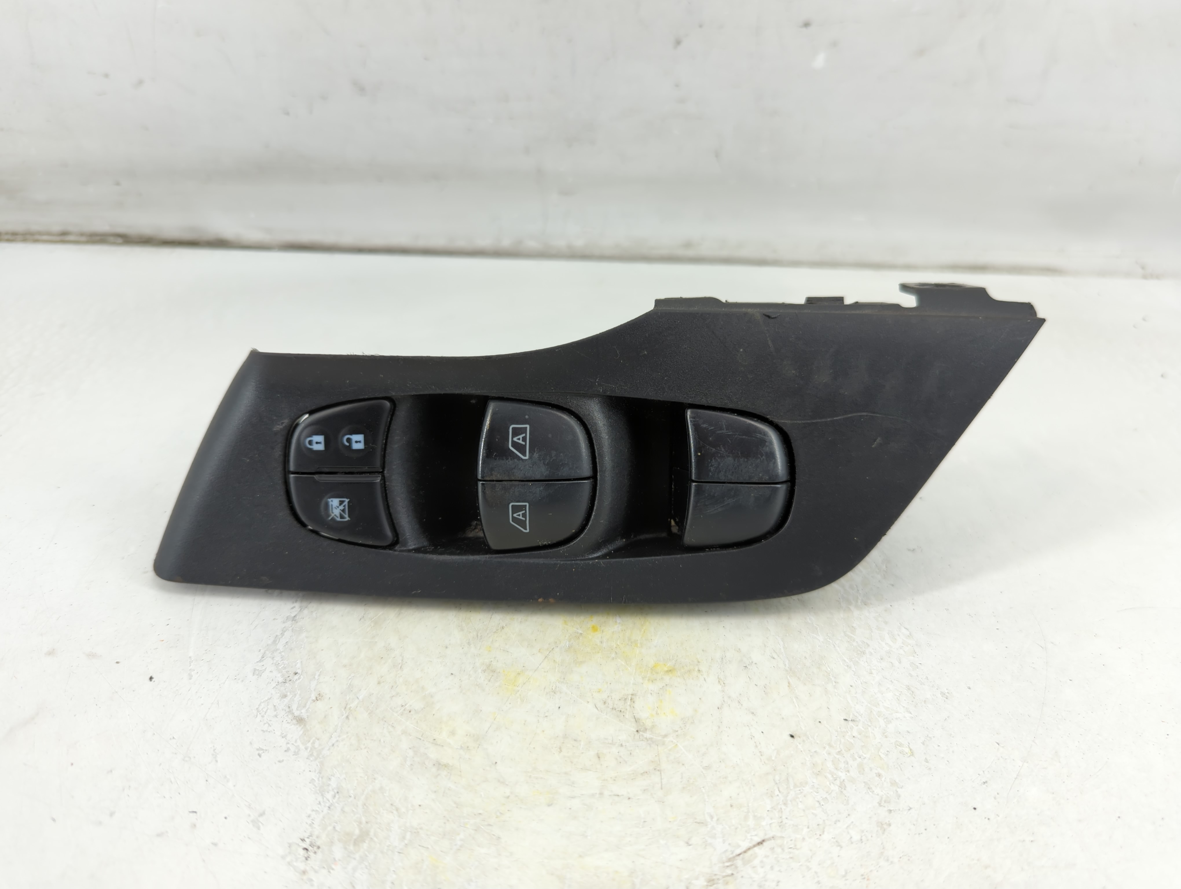 Picture of 2013-2018 Nissan Altima Driver Left Door Master Power Window Switch 1075289