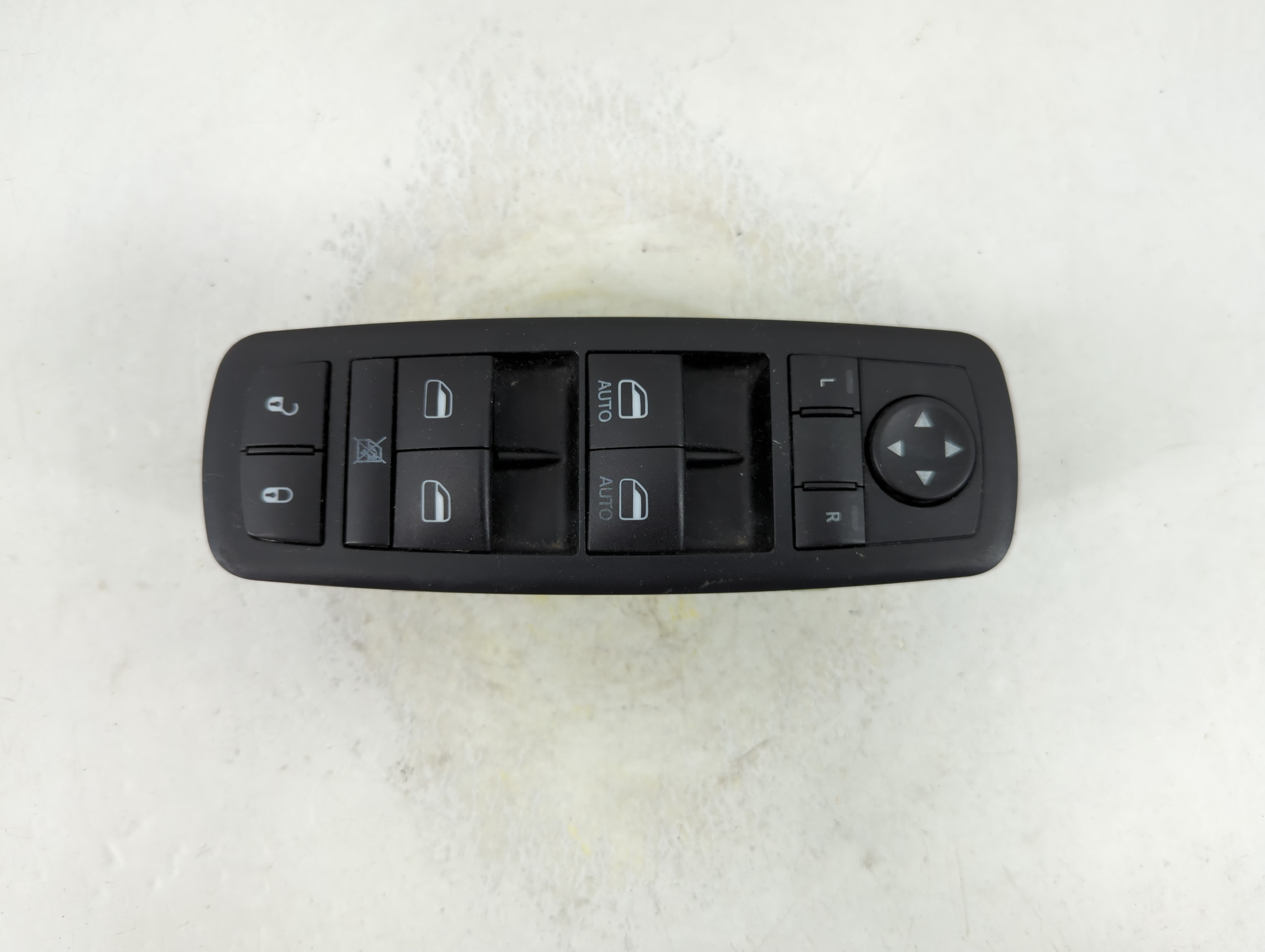2012 Chrysler Town & Country Driver Left Door Master Power Window Switch 1075297 - Oemusedautoparts1.com