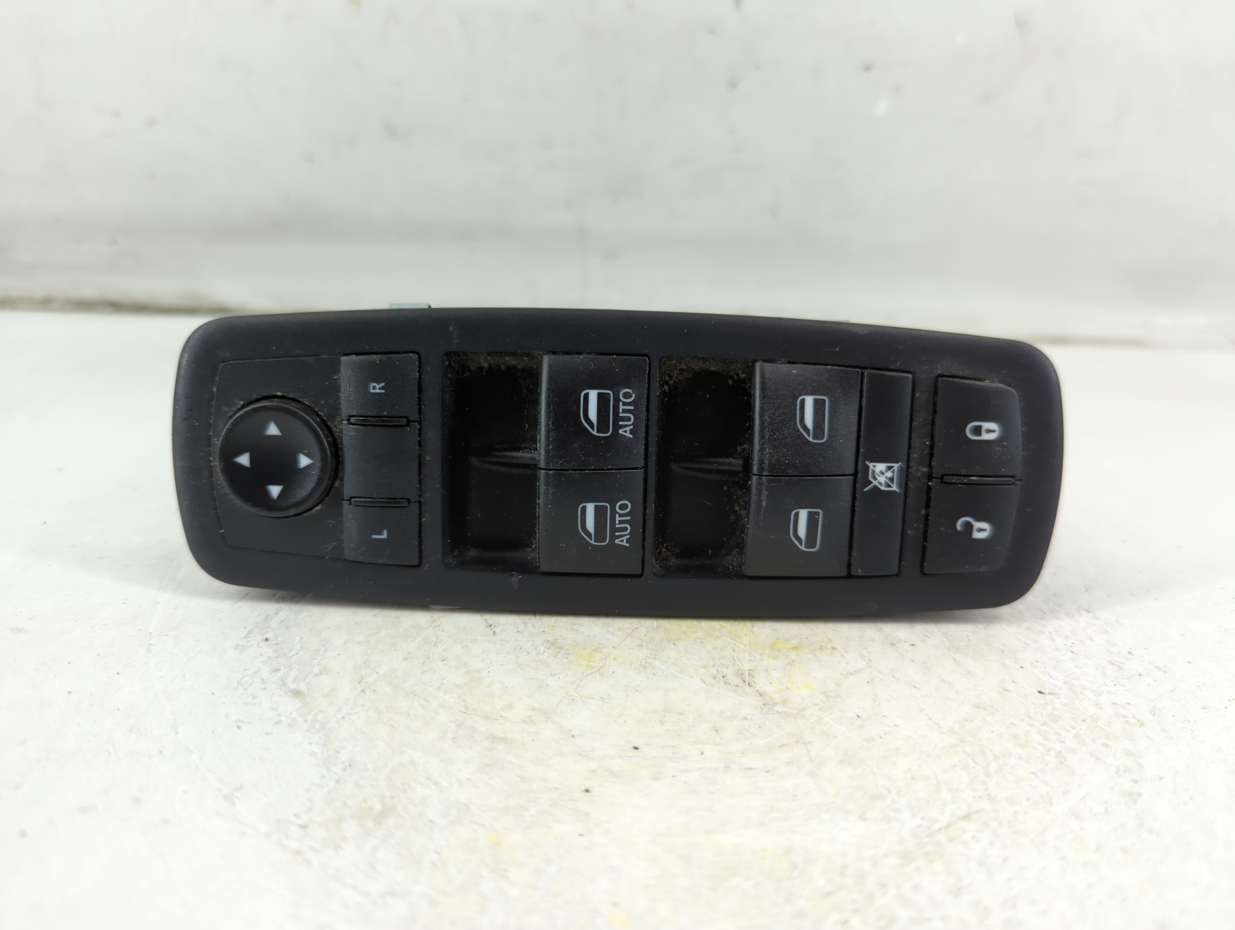 Picture of 2017-2022 Chrysler Pacifica Driver Left Door Master Power Window Switch 1075303