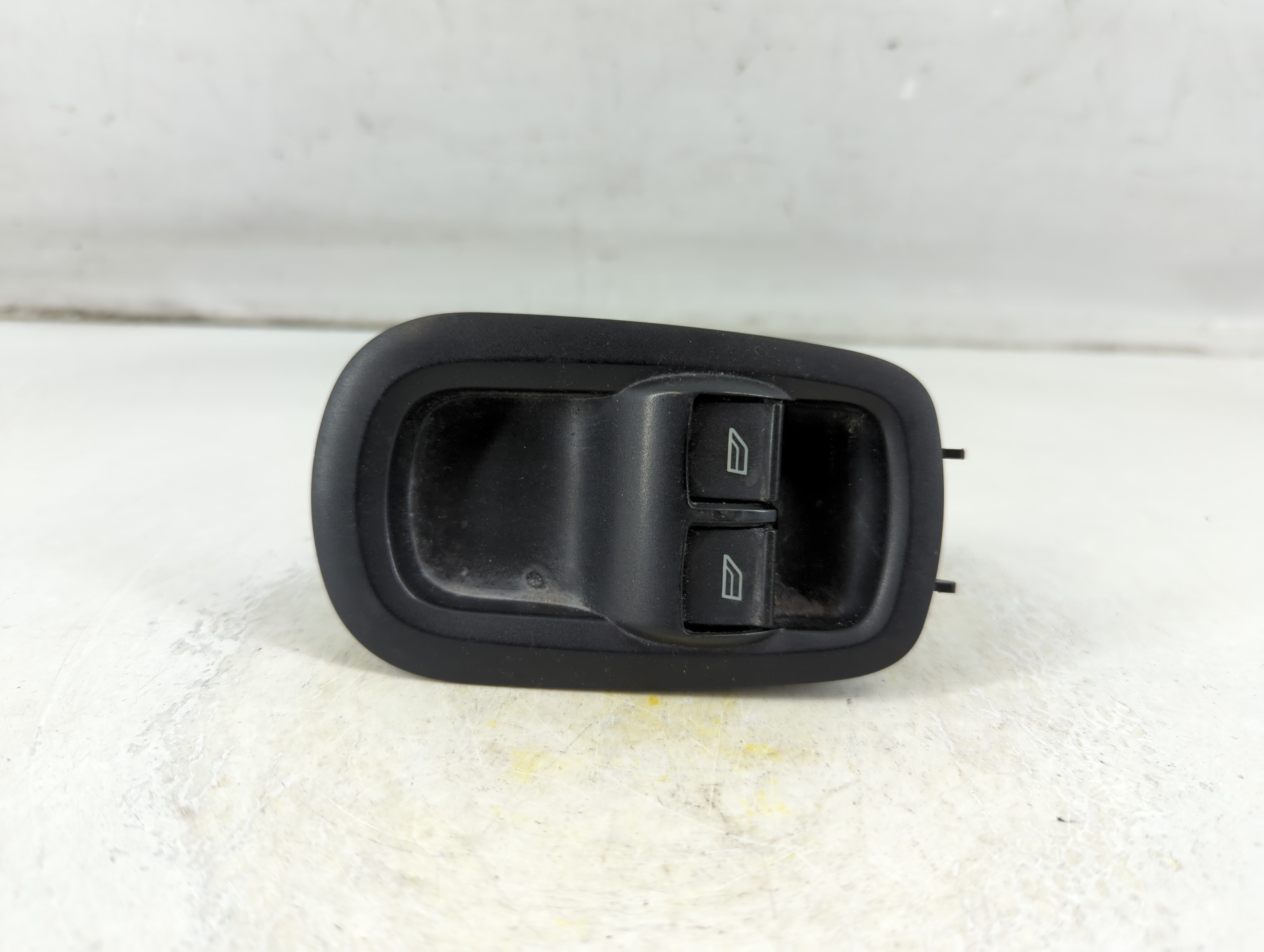2015-2015 Ford Transit-250 Driver Left Door Master Power Window Switch 1075310 - Oemusedautoparts1.com