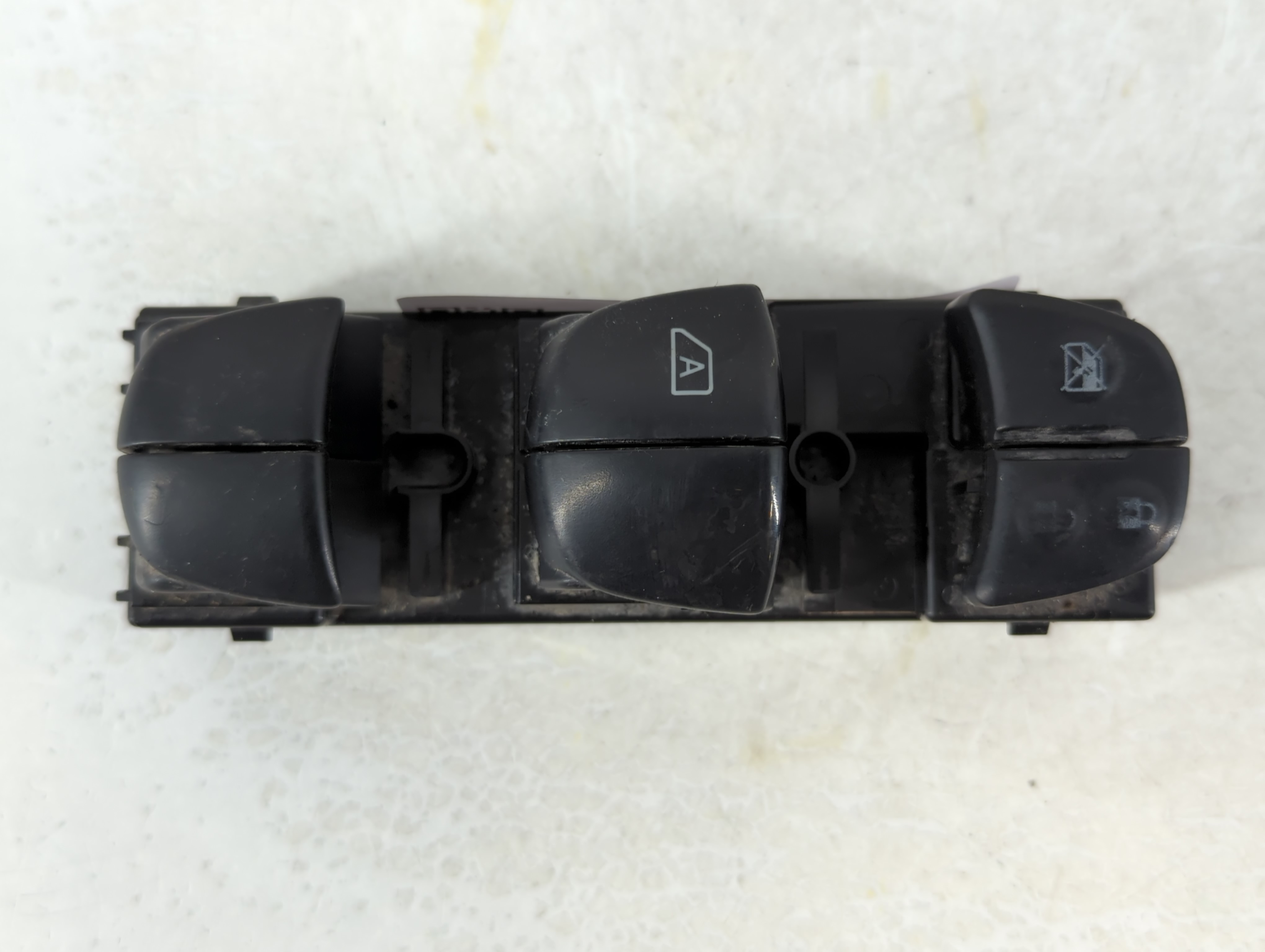 2013-2019 Nissan Sentra Driver Left Door Master Power Window Switch 1075321 - Oemusedautoparts1.com