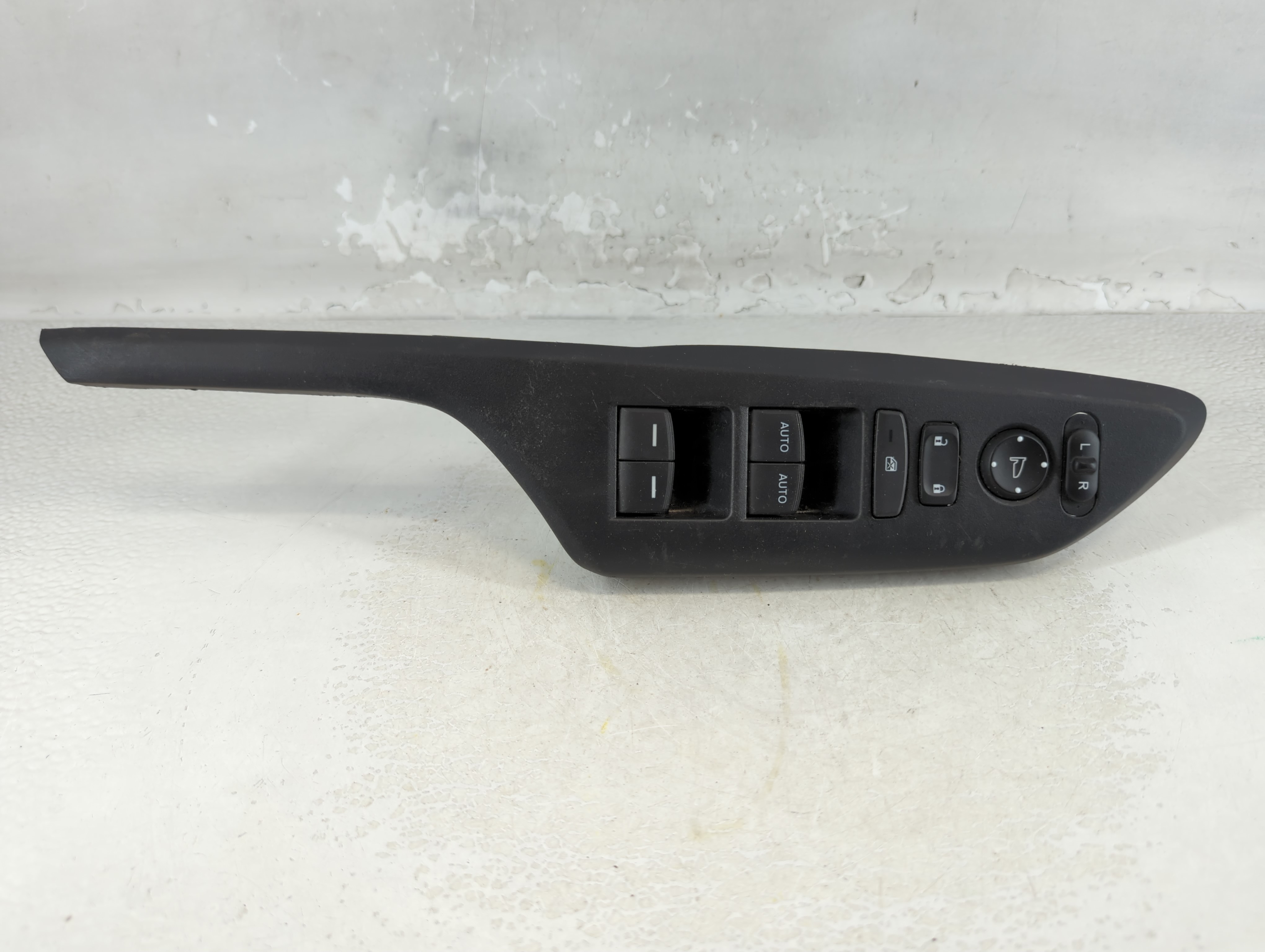 Picture of 2016-2021 Honda Civic Driver Left Door Master Power Window Switch 1075325