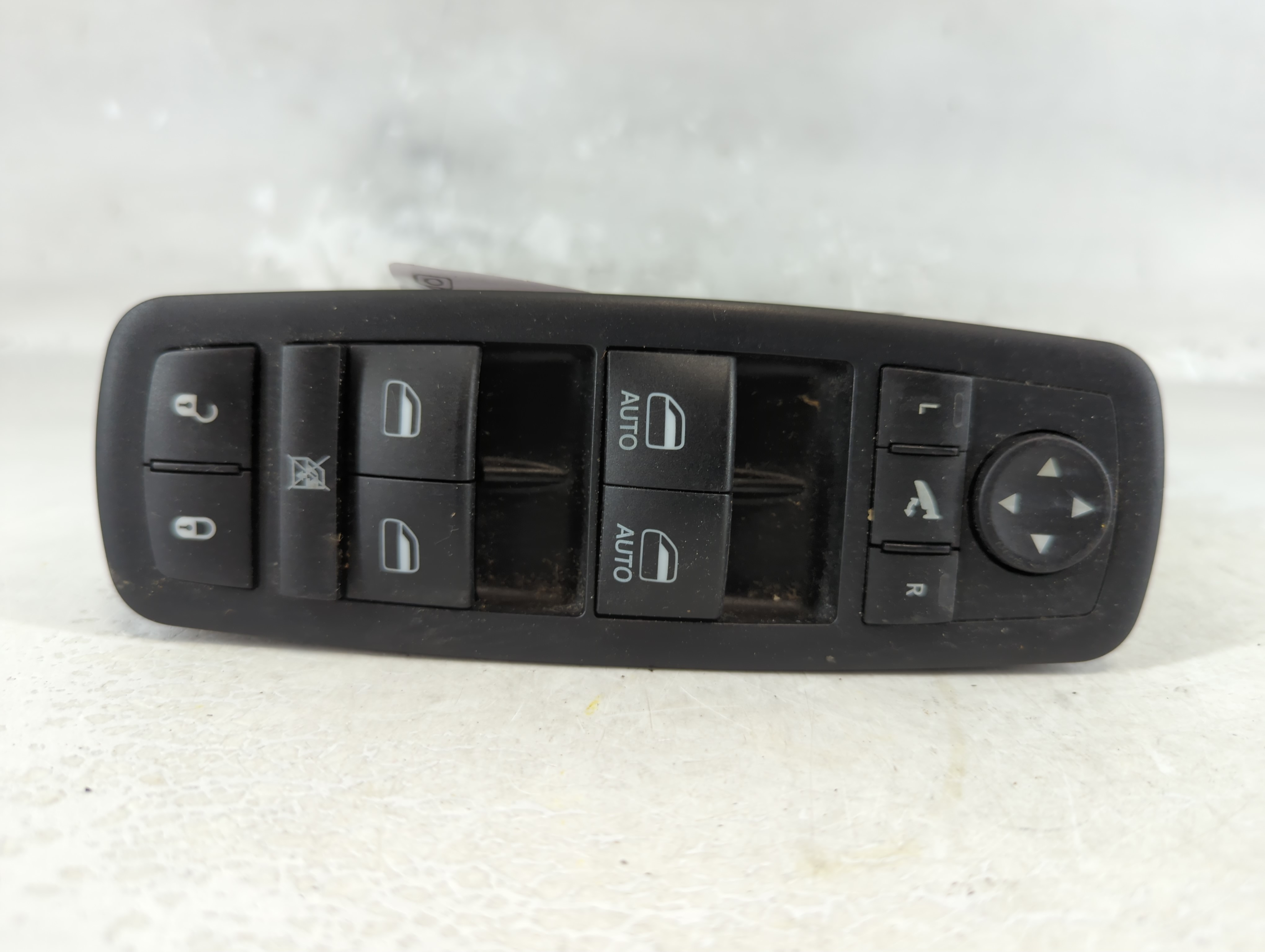 2012 Chrysler Town & Country Driver Left Door Master Power Window Switch 1075351 - Oemusedautoparts1.com