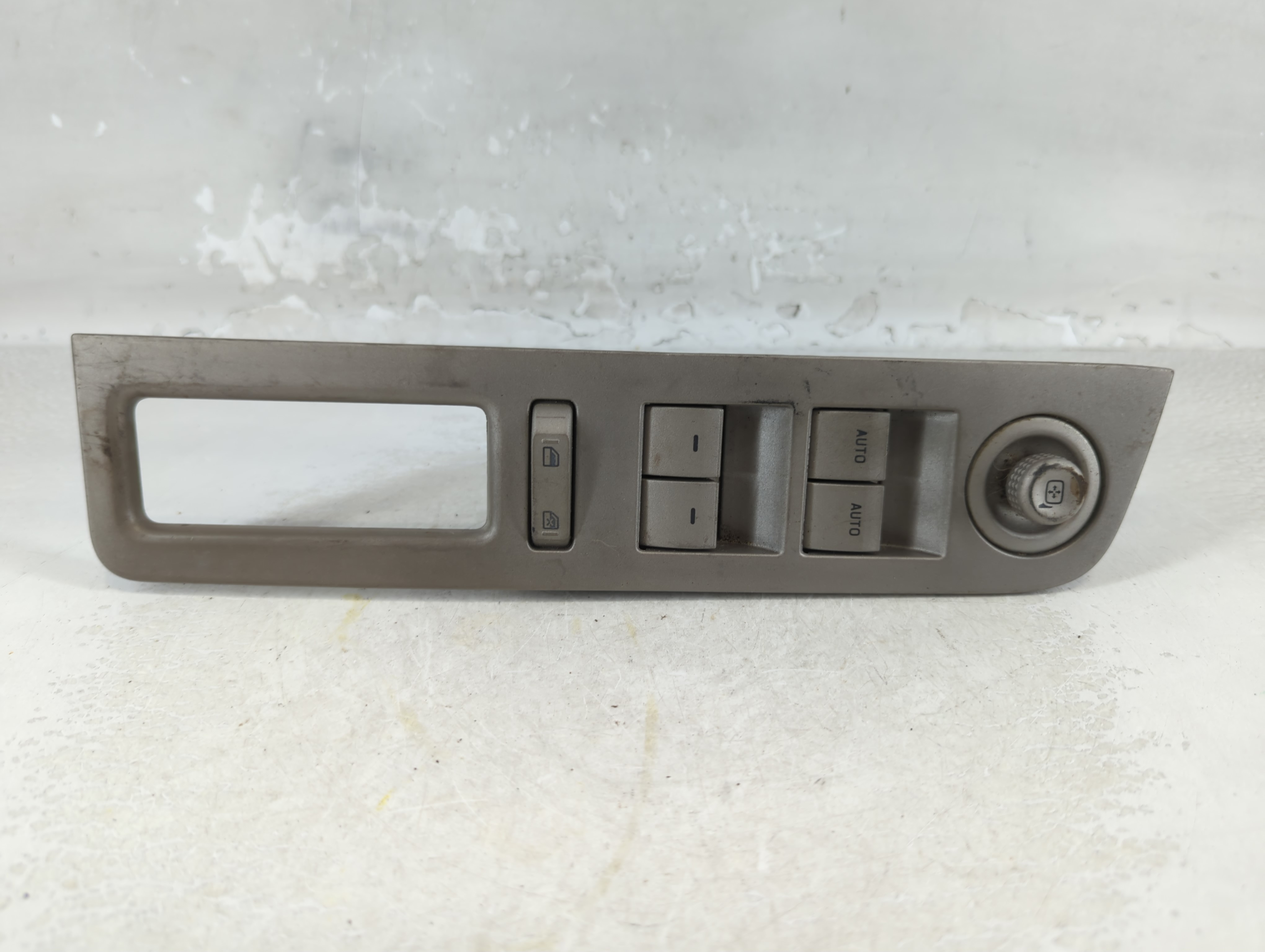 2007-2007 Lincoln Mkx Driver Left Door Master Power Window Switch 1075363 - Oemusedautoparts1.com