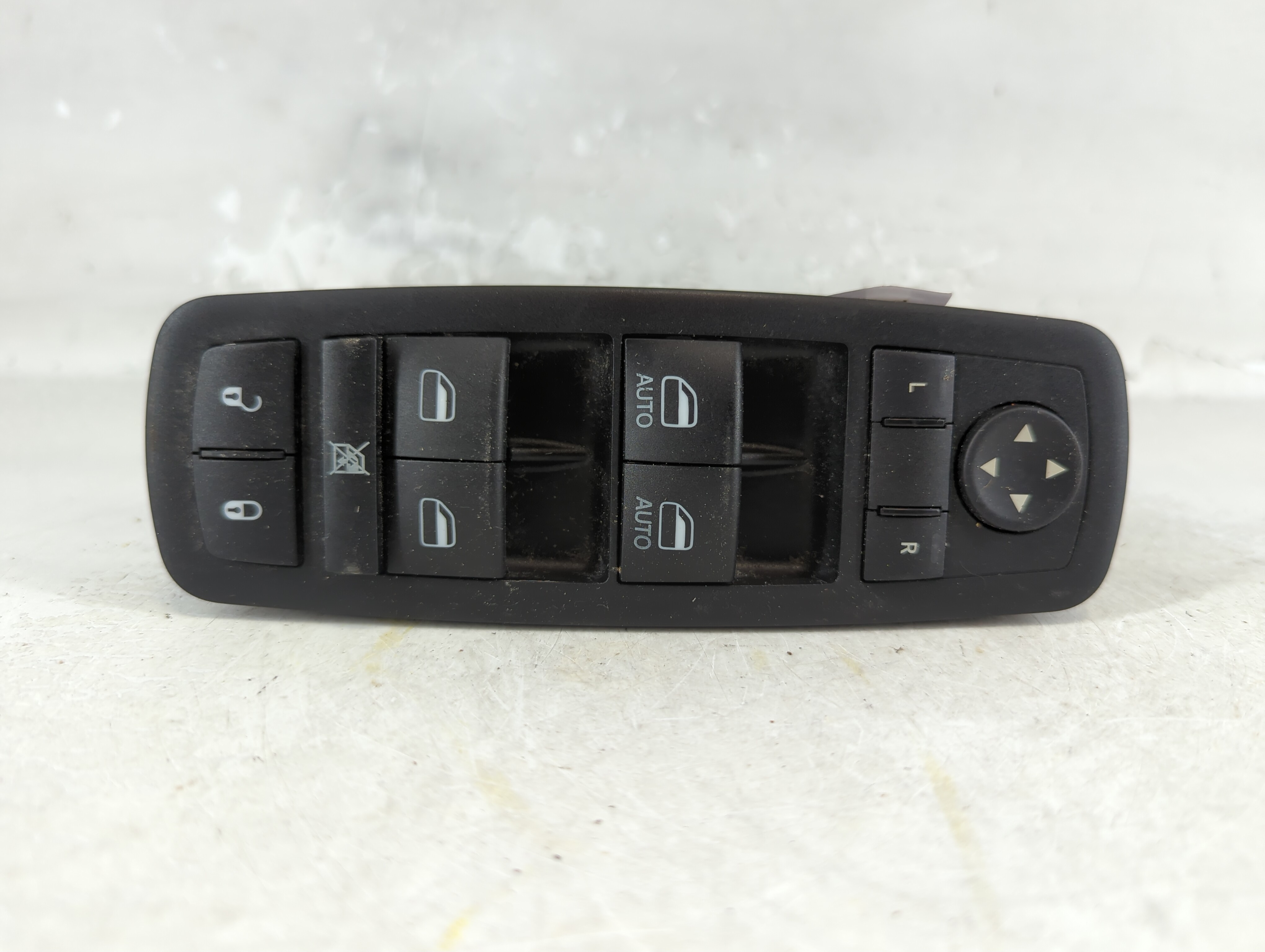 2015-2017 Chrysler 200 Driver Left Door Master Power Window Switch 1075373 - Oemusedautoparts1.com