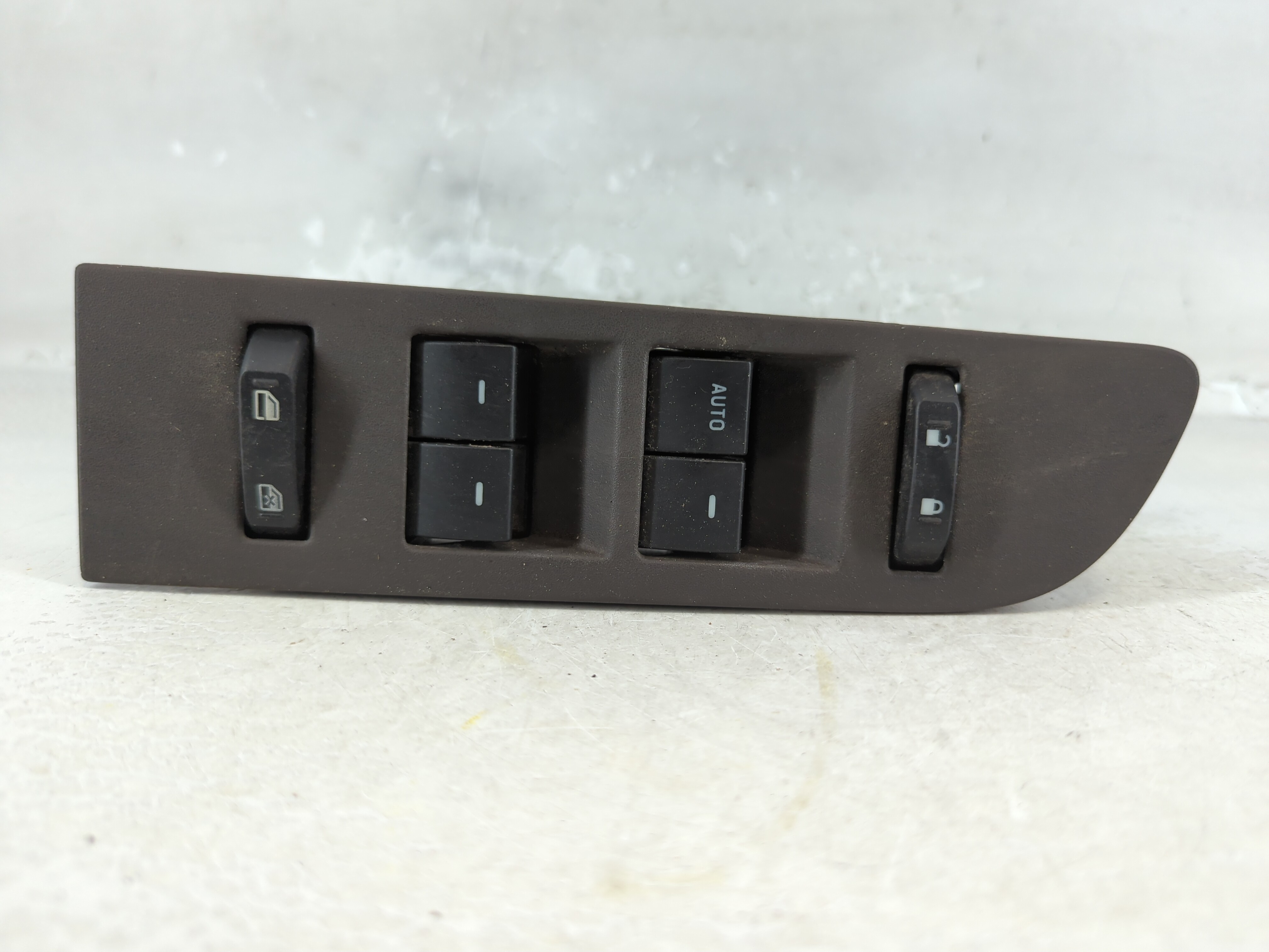 2009-2010 Ford F-150 Driver Left Door Master Power Window Switch 1075376 - Oemusedautoparts1.com
